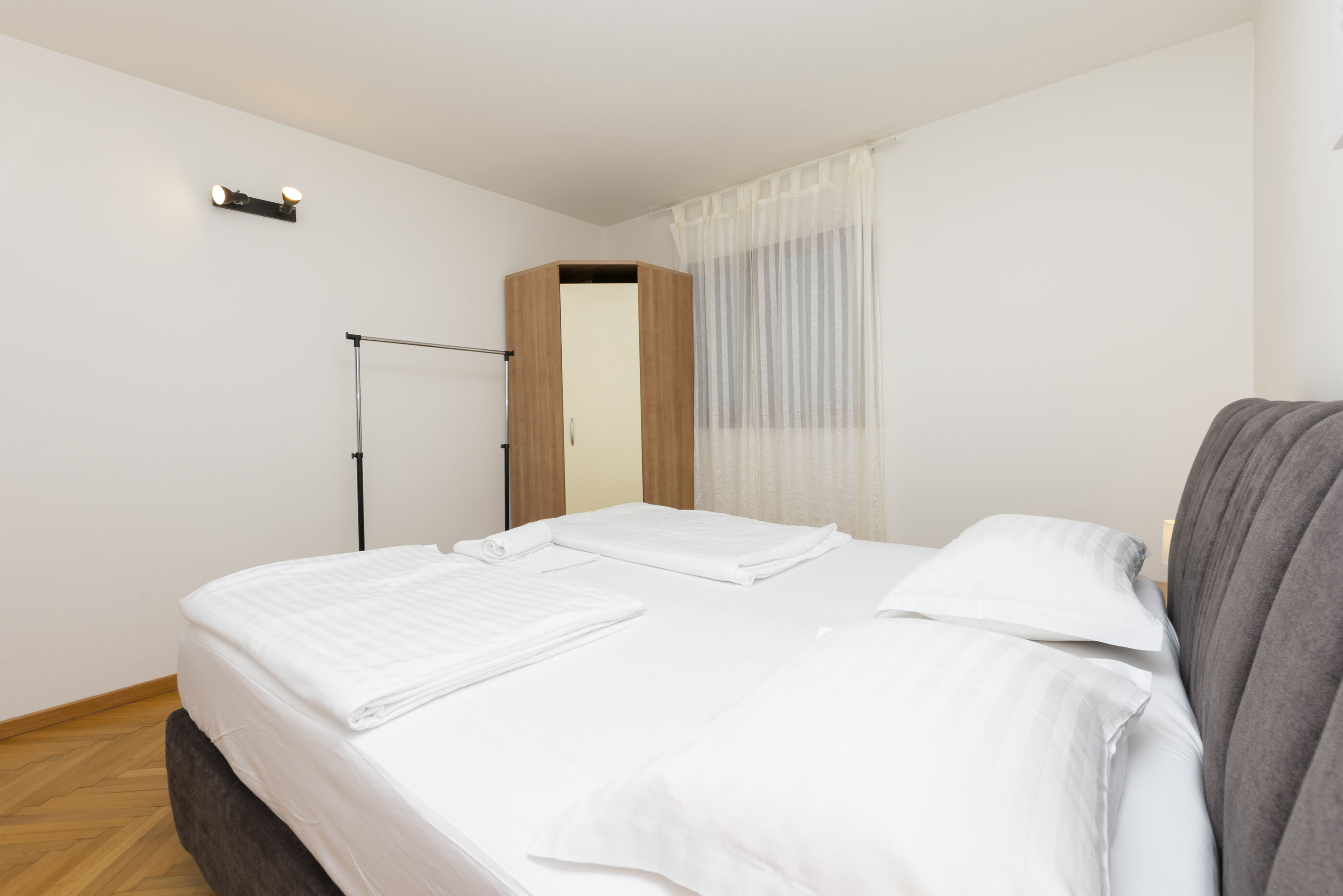 Apartment Panorama 101821-A1