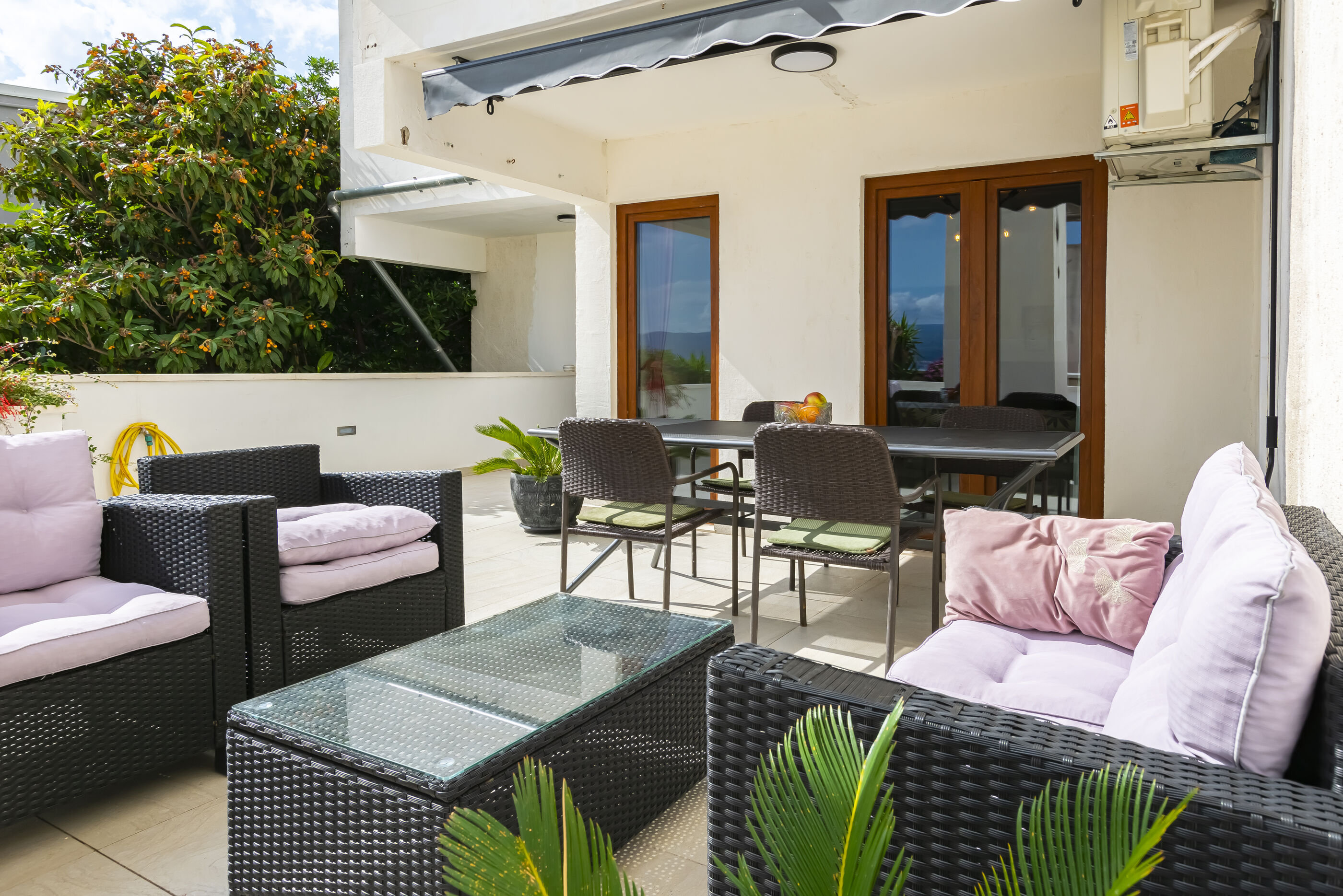 Apartment Panorama 101821-A1