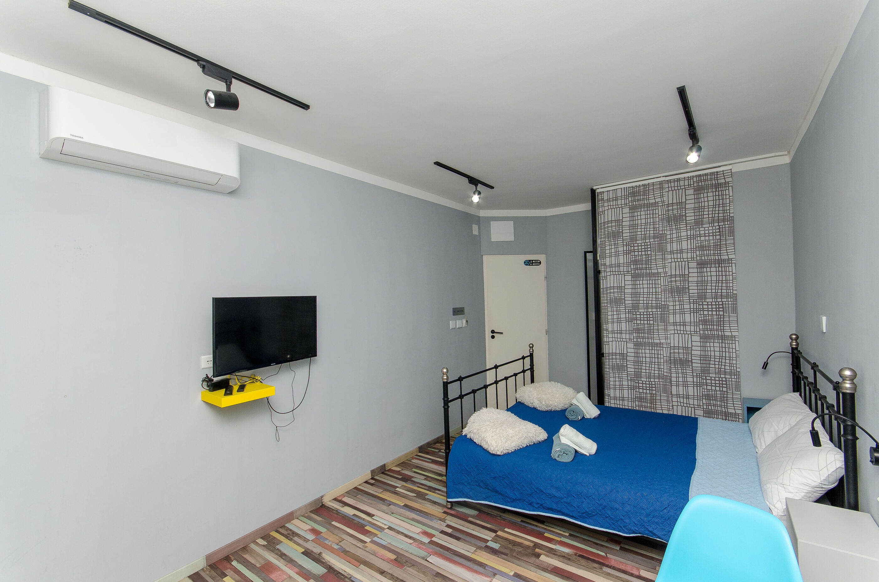 Rooms Chic 99041-S3