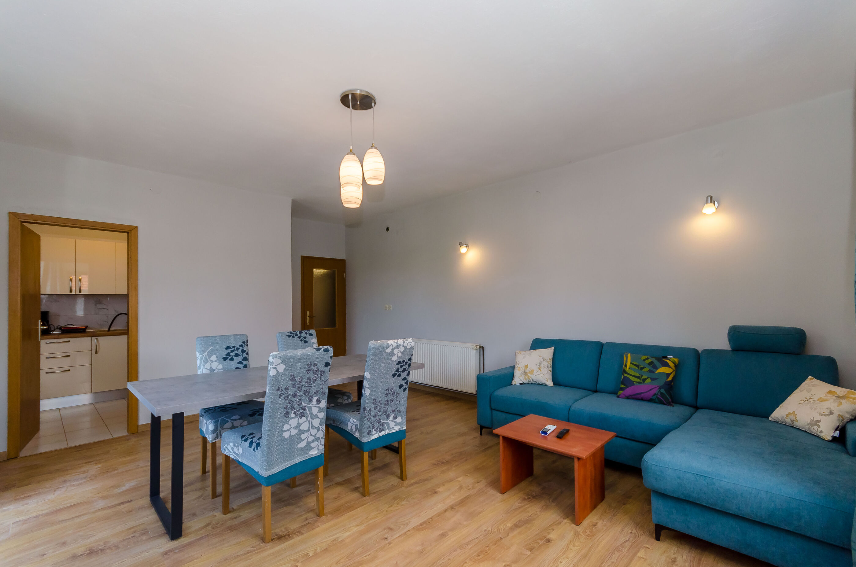 Apartment Near Bridge 113101-A1