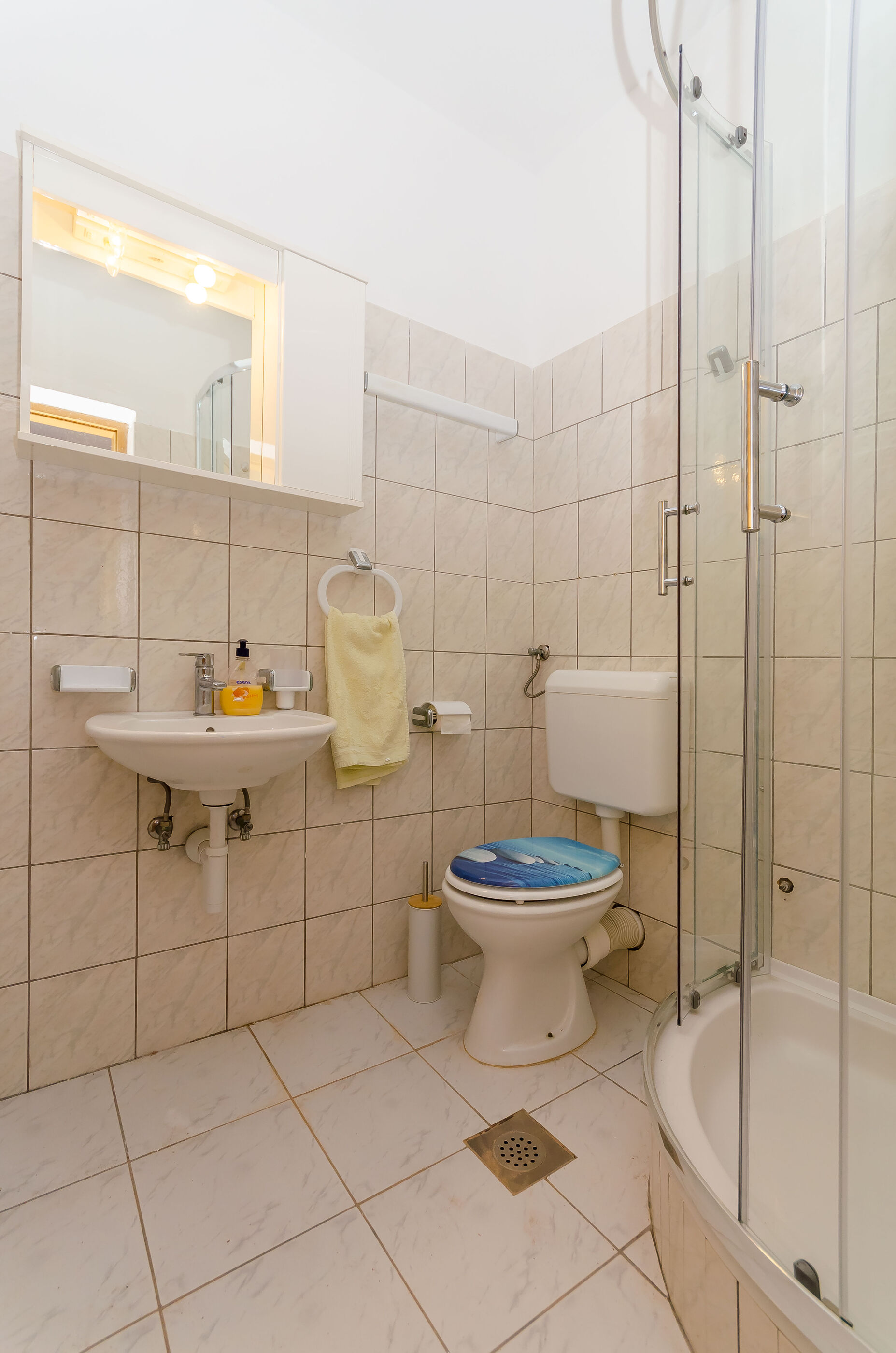 Apartment Near Bridge 113101-A1