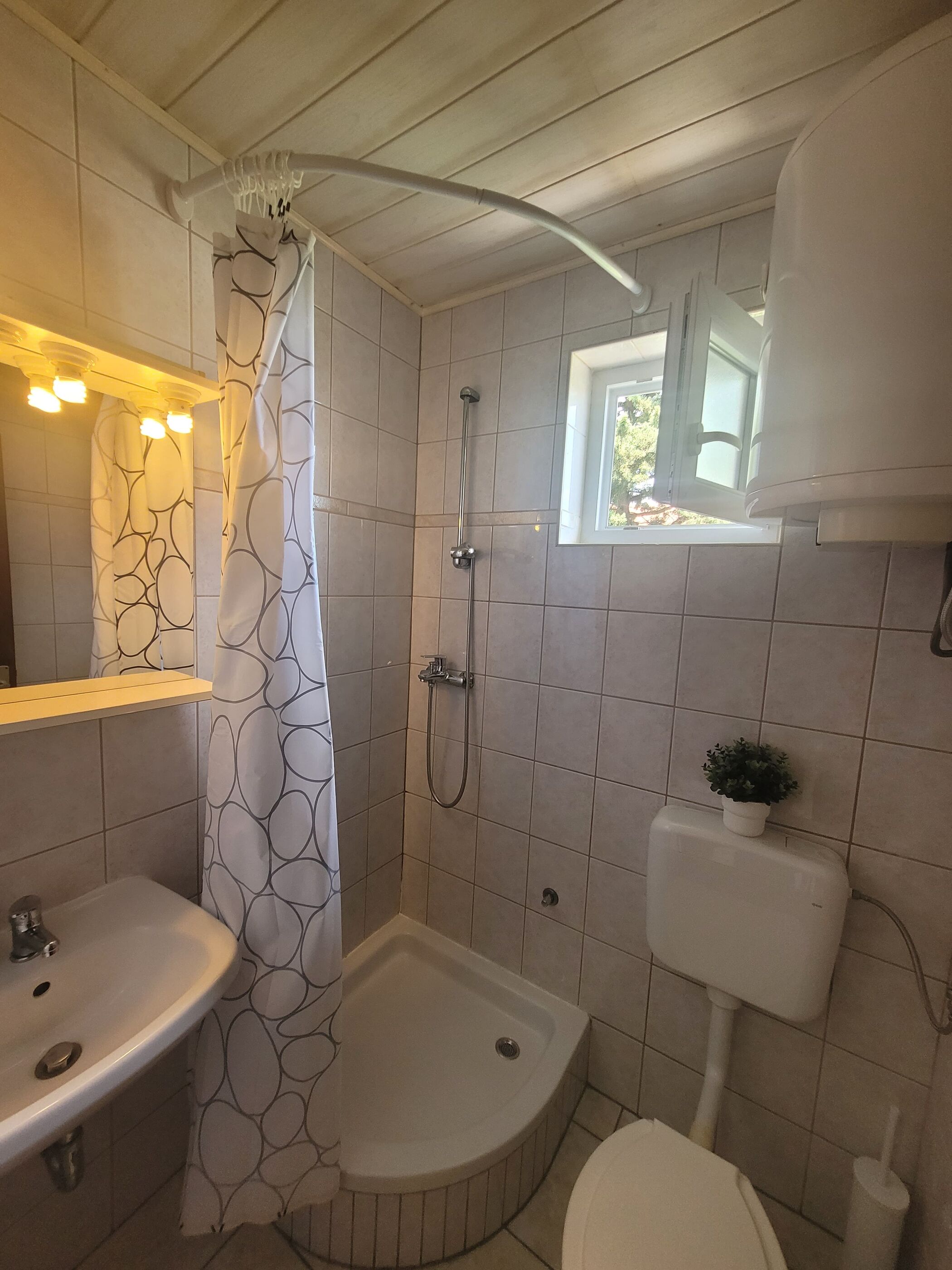 Apartments and Room Blažević 62031-A2
