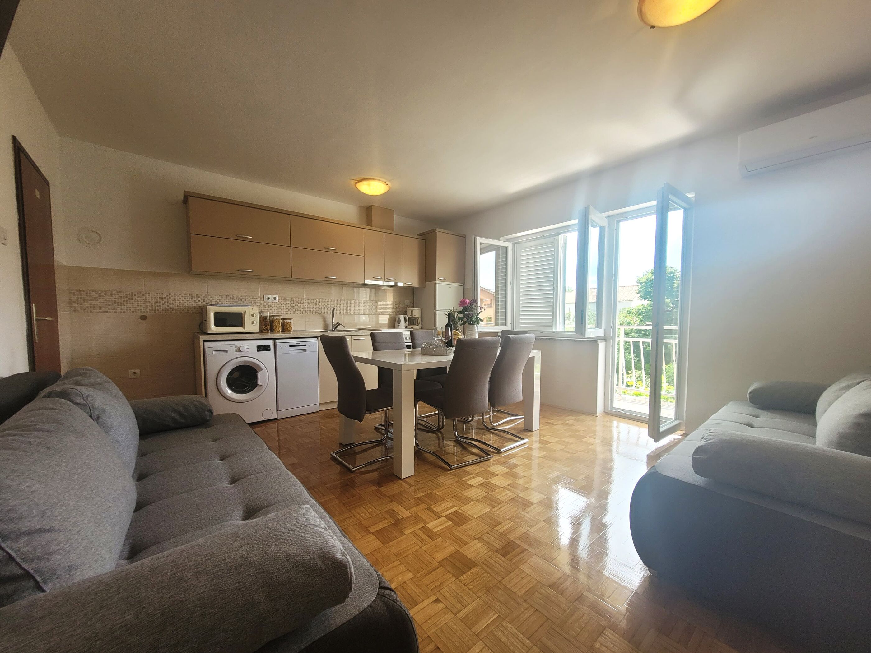 Apartments and Room Blažević 62031-A3