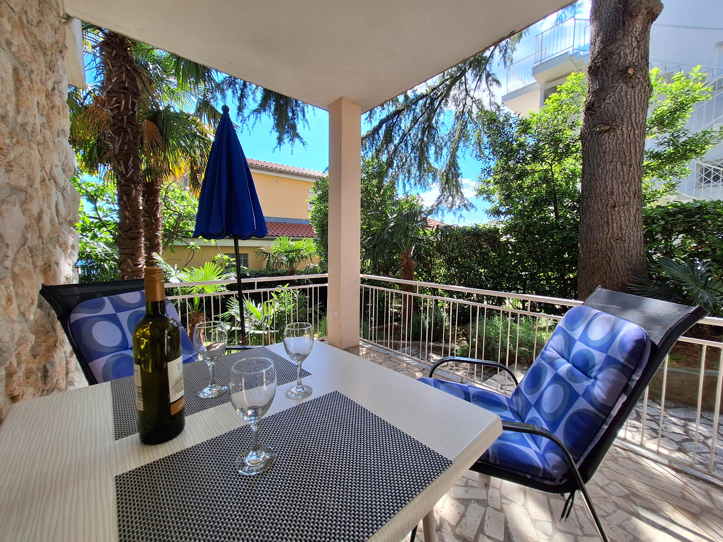 Apartments Danica 66291-A1