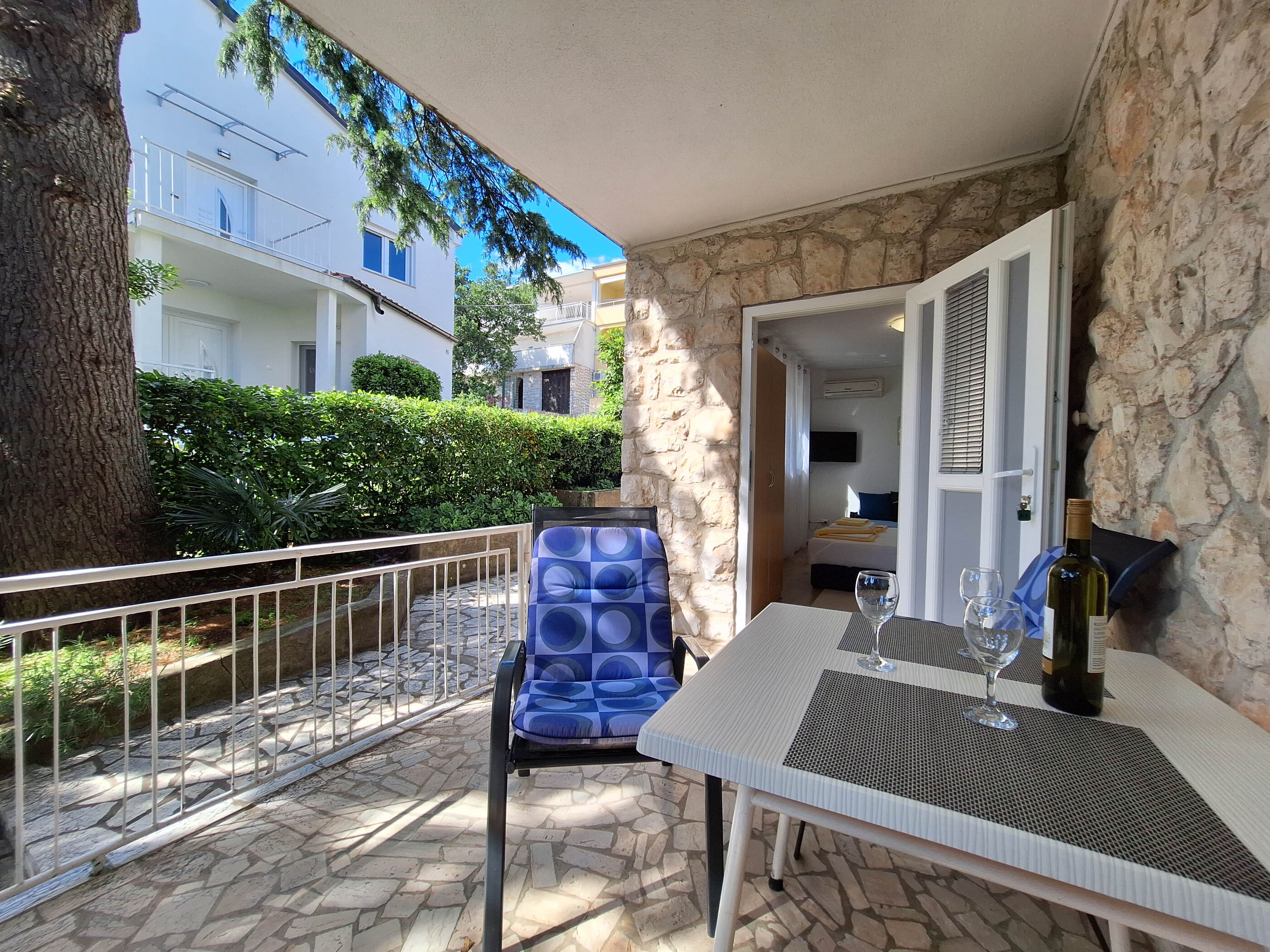 Apartments Danica 66291-A1