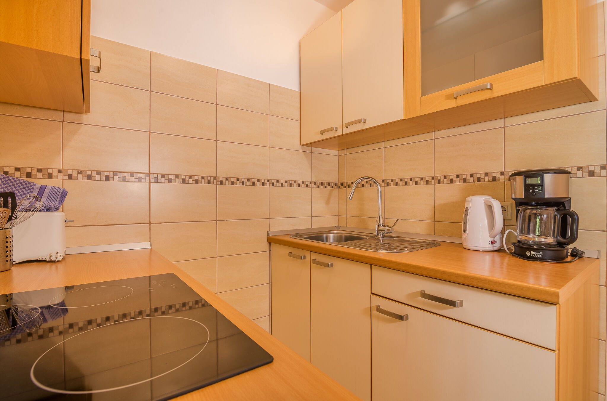 Apartments Celeste 62085-A4