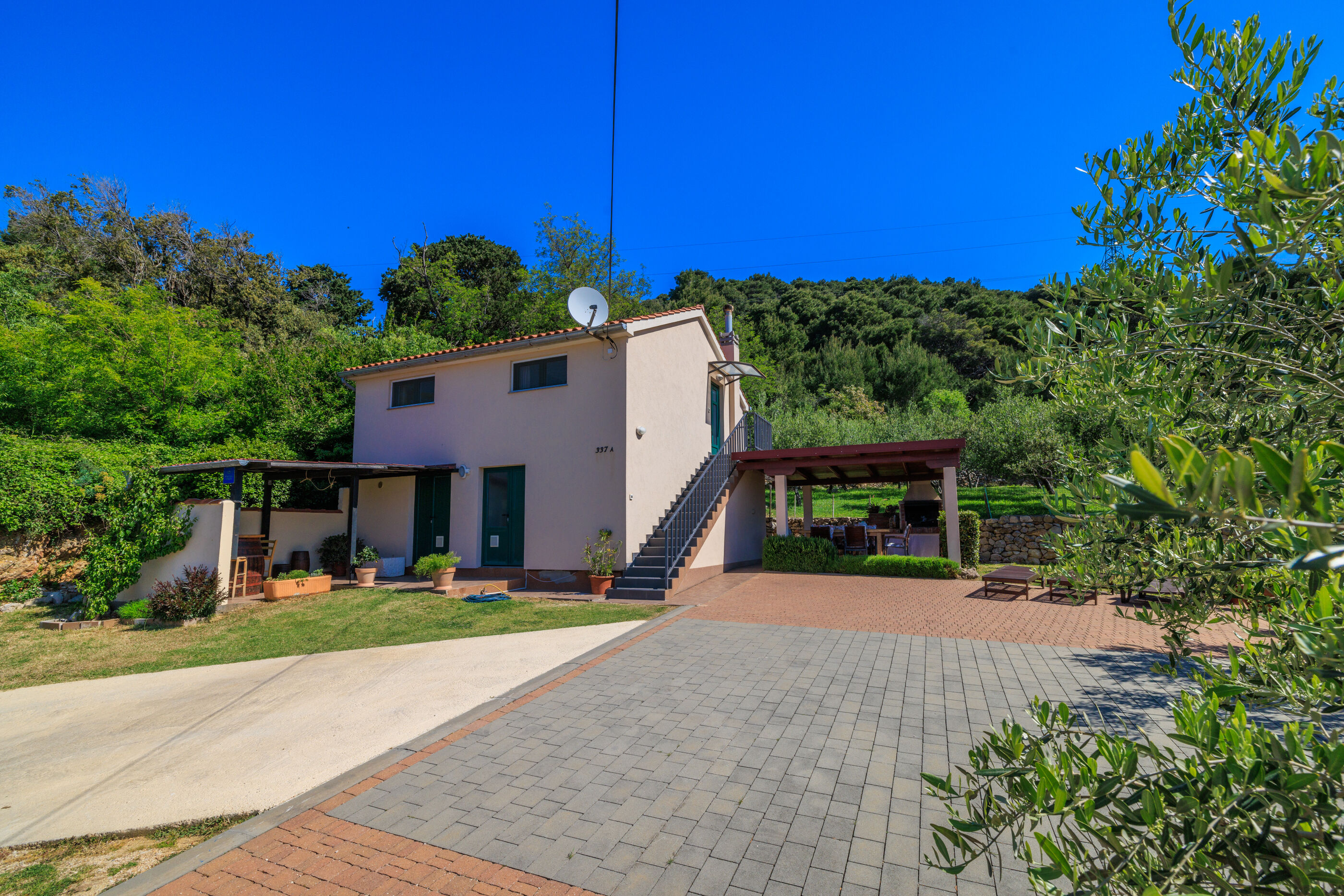 House Ljerka Accommodation in Rab