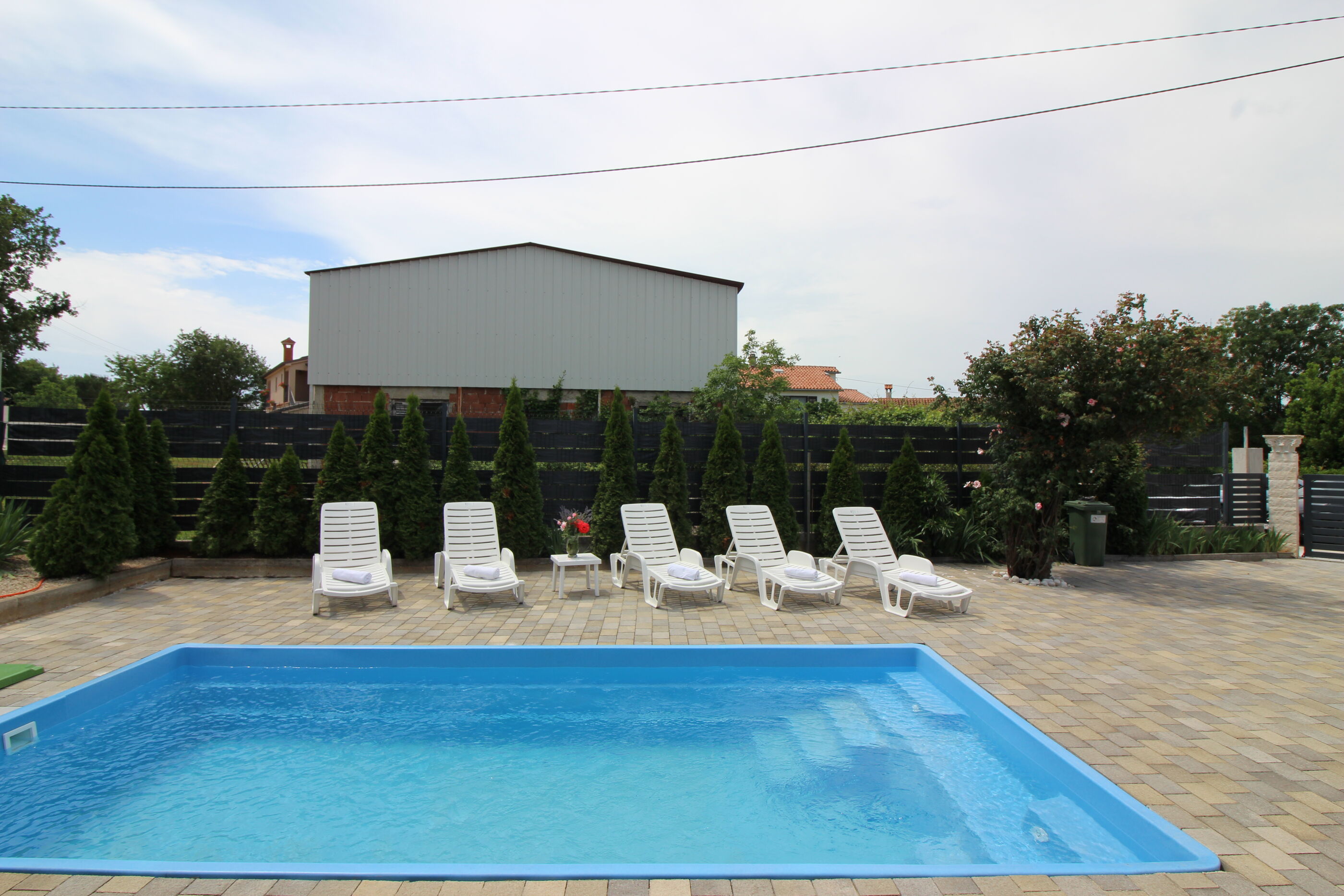 Villa Bianca s bazenom 63716-K1