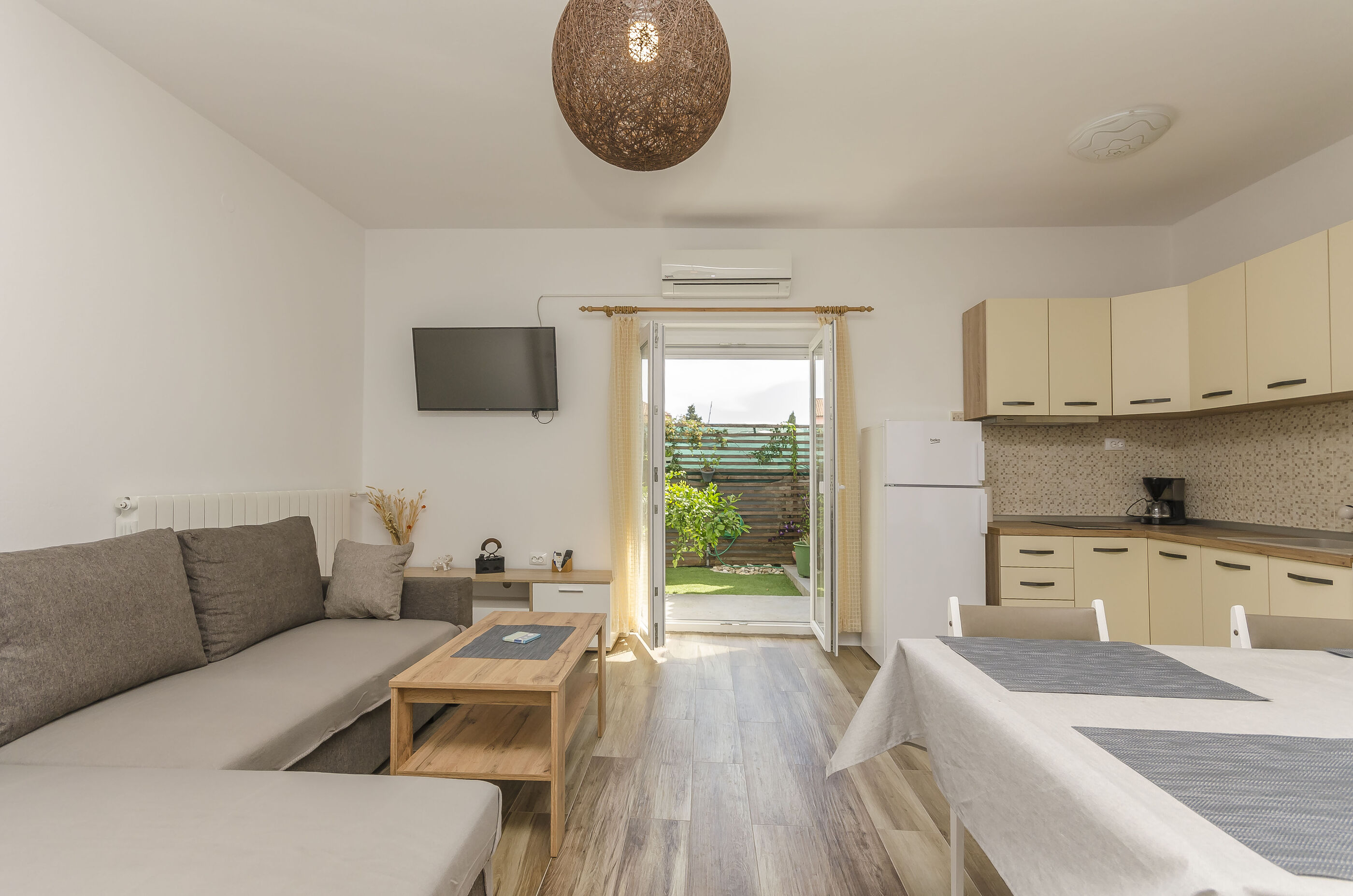 House Sanja 87911-K1
