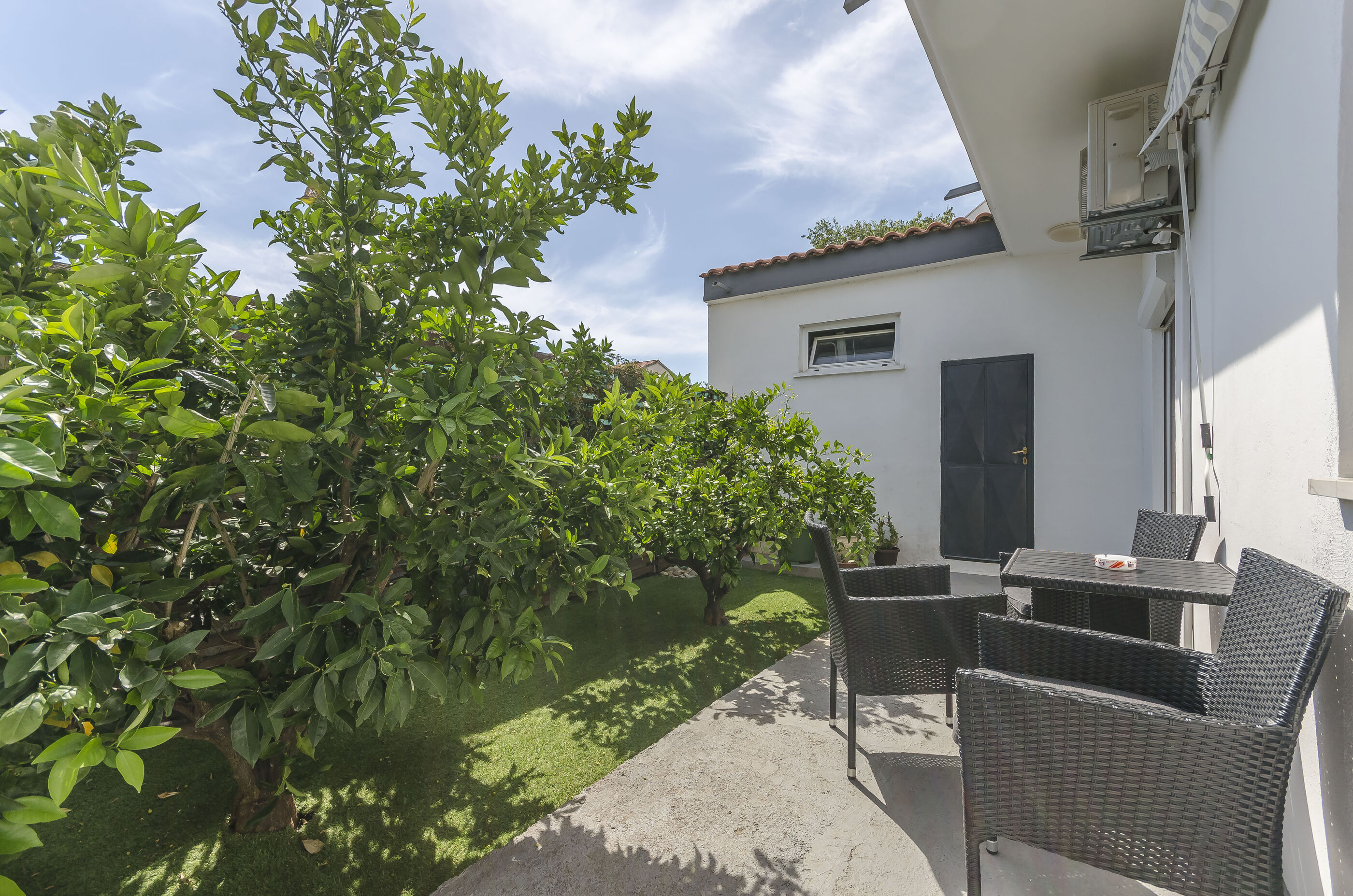 House Sanja 87911-K1