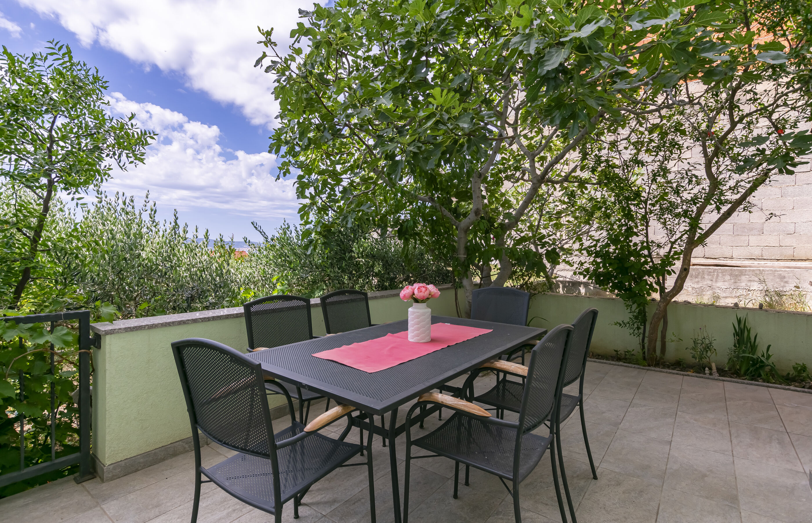 Apartment Ivano 61101-A1