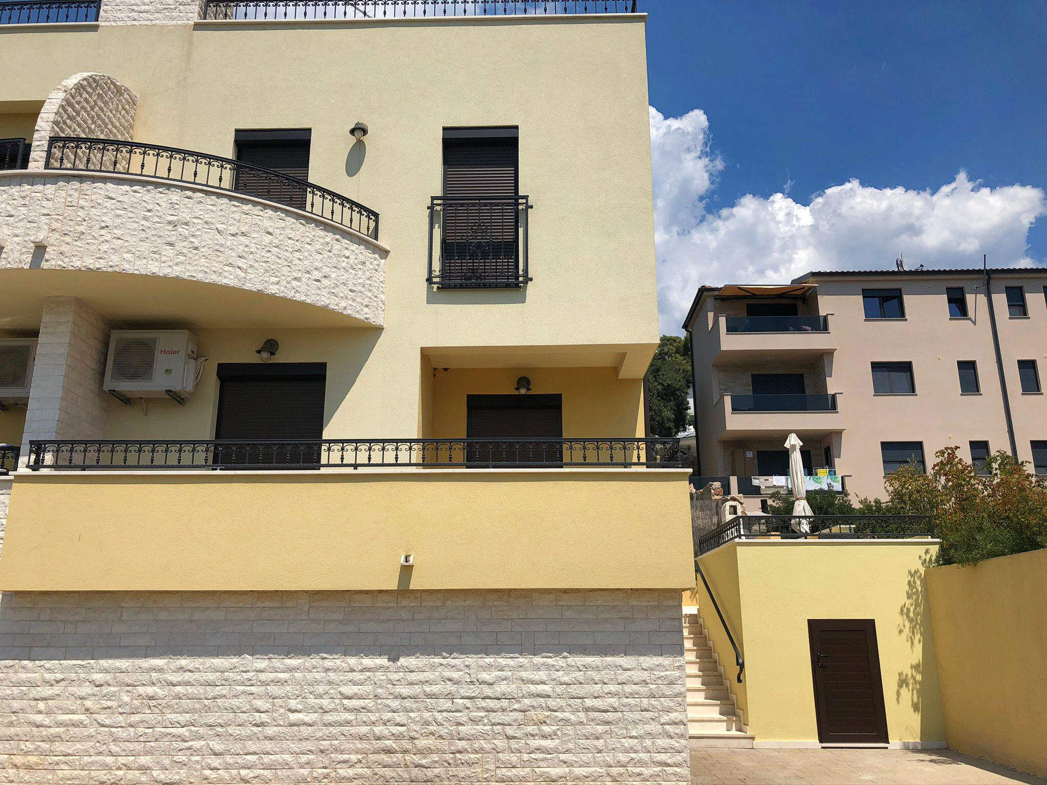 House DMS 112941-K1