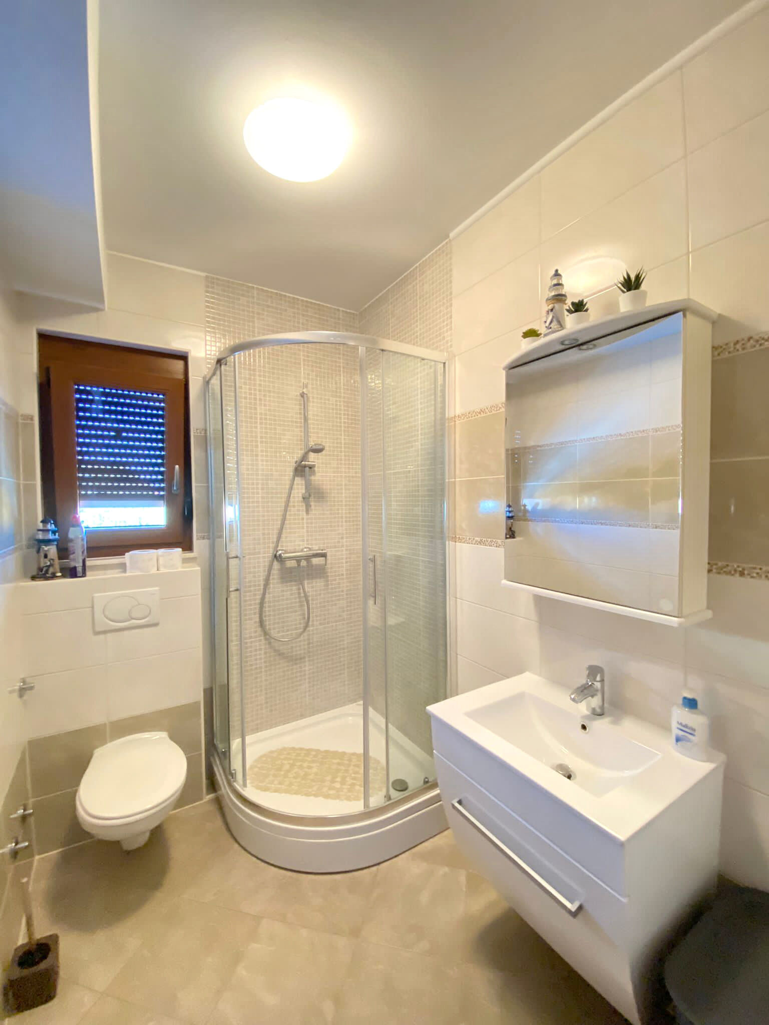 House DMS 112941-K1