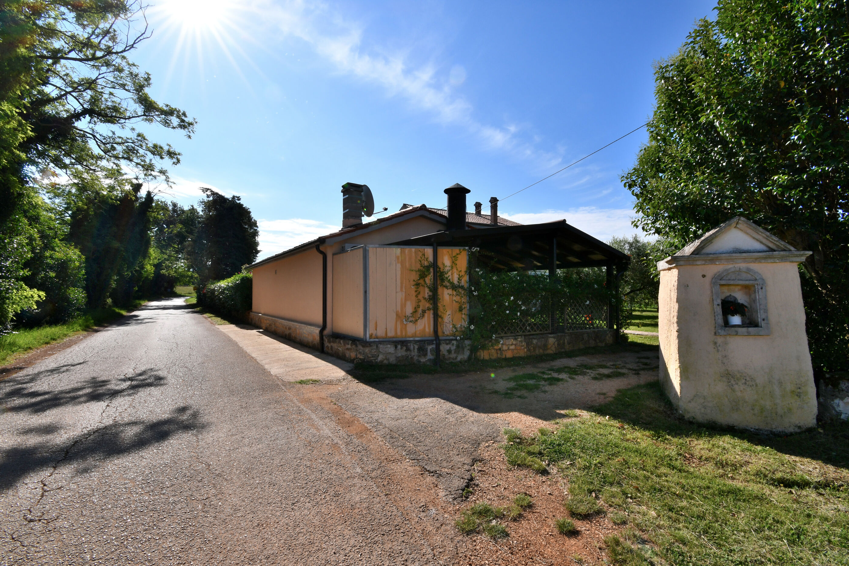 Photo of House Ariella