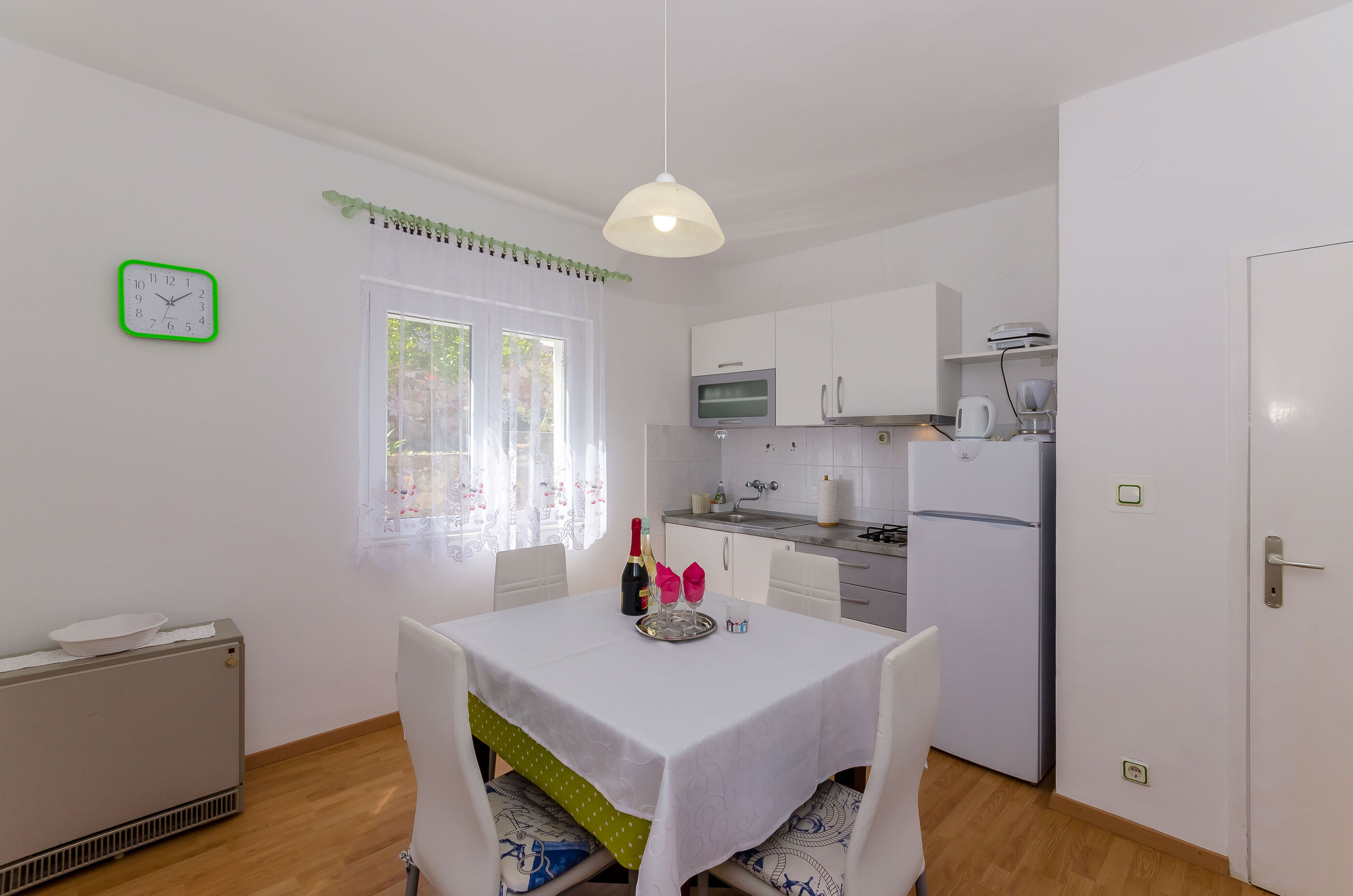 Apartments Jakov 30531-A1