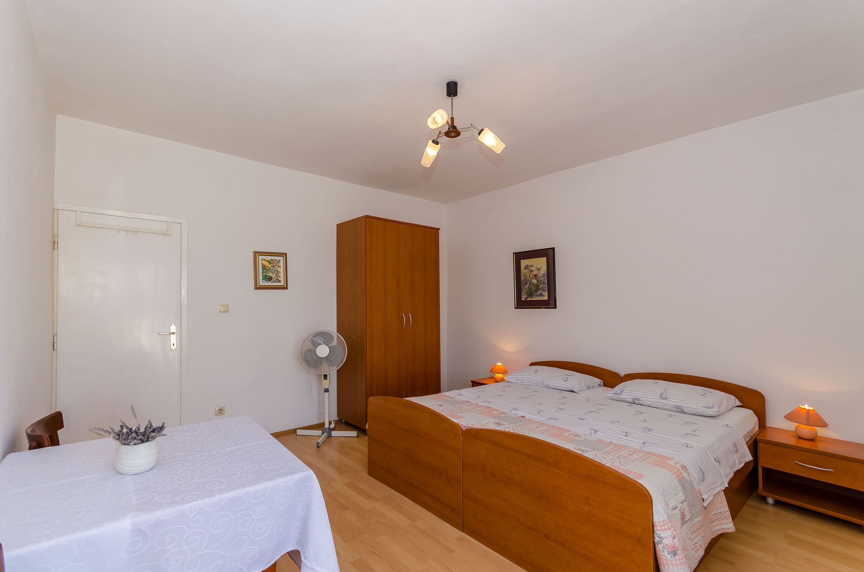 Apartments Jakov 30531-A1