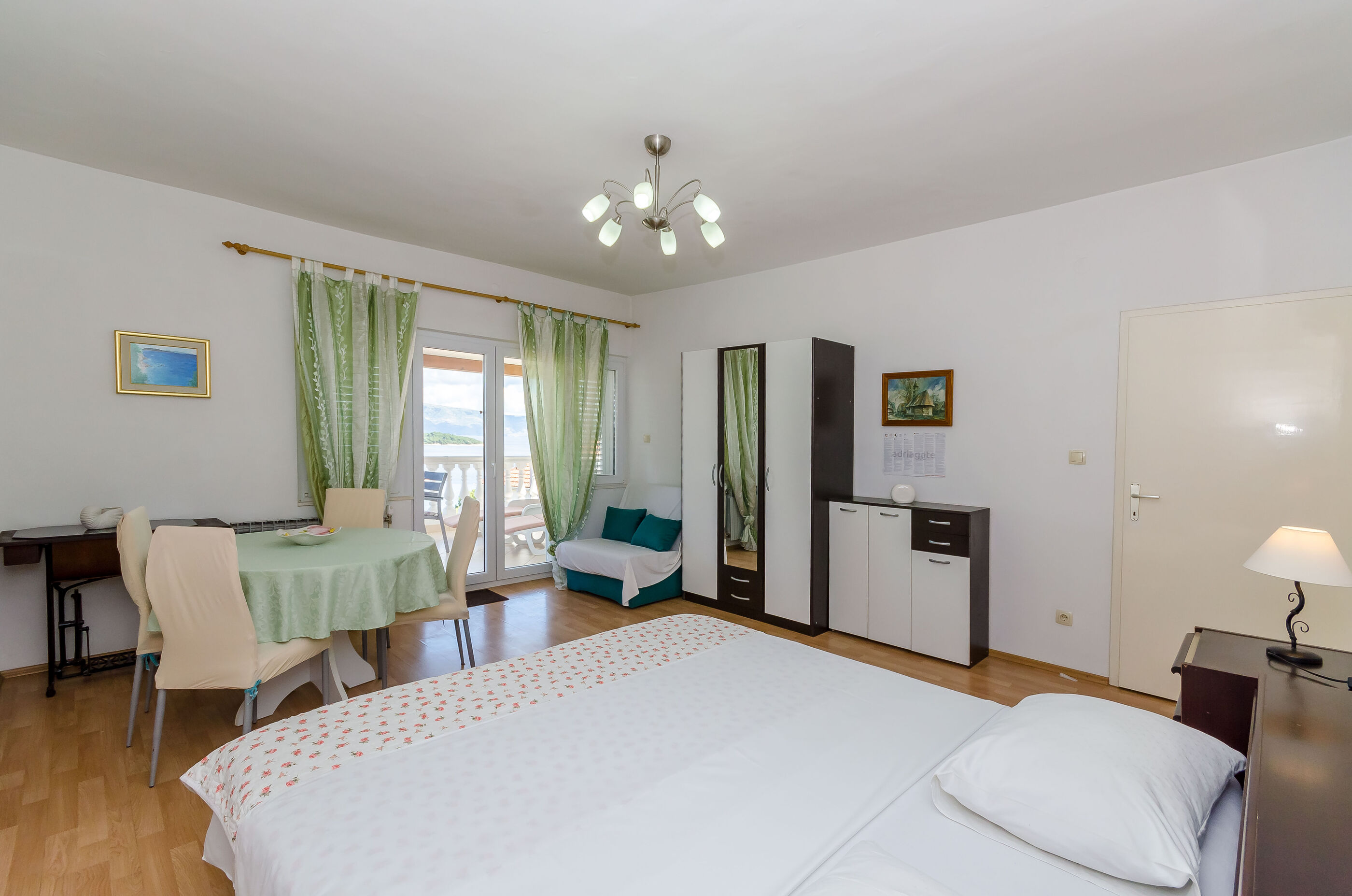 Apartments Jakov 30531-A2