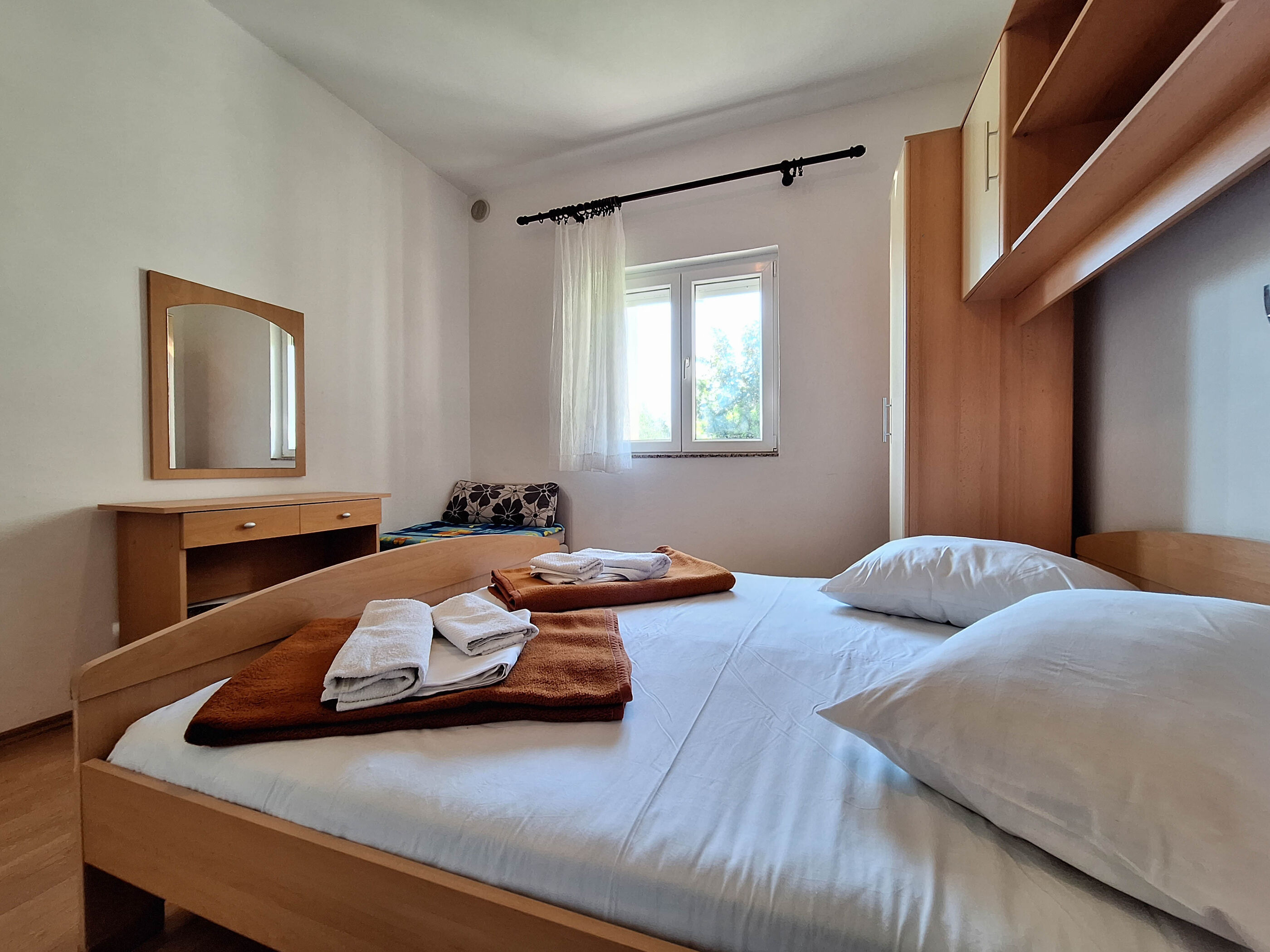 Apartments Mirko R 69281-A3