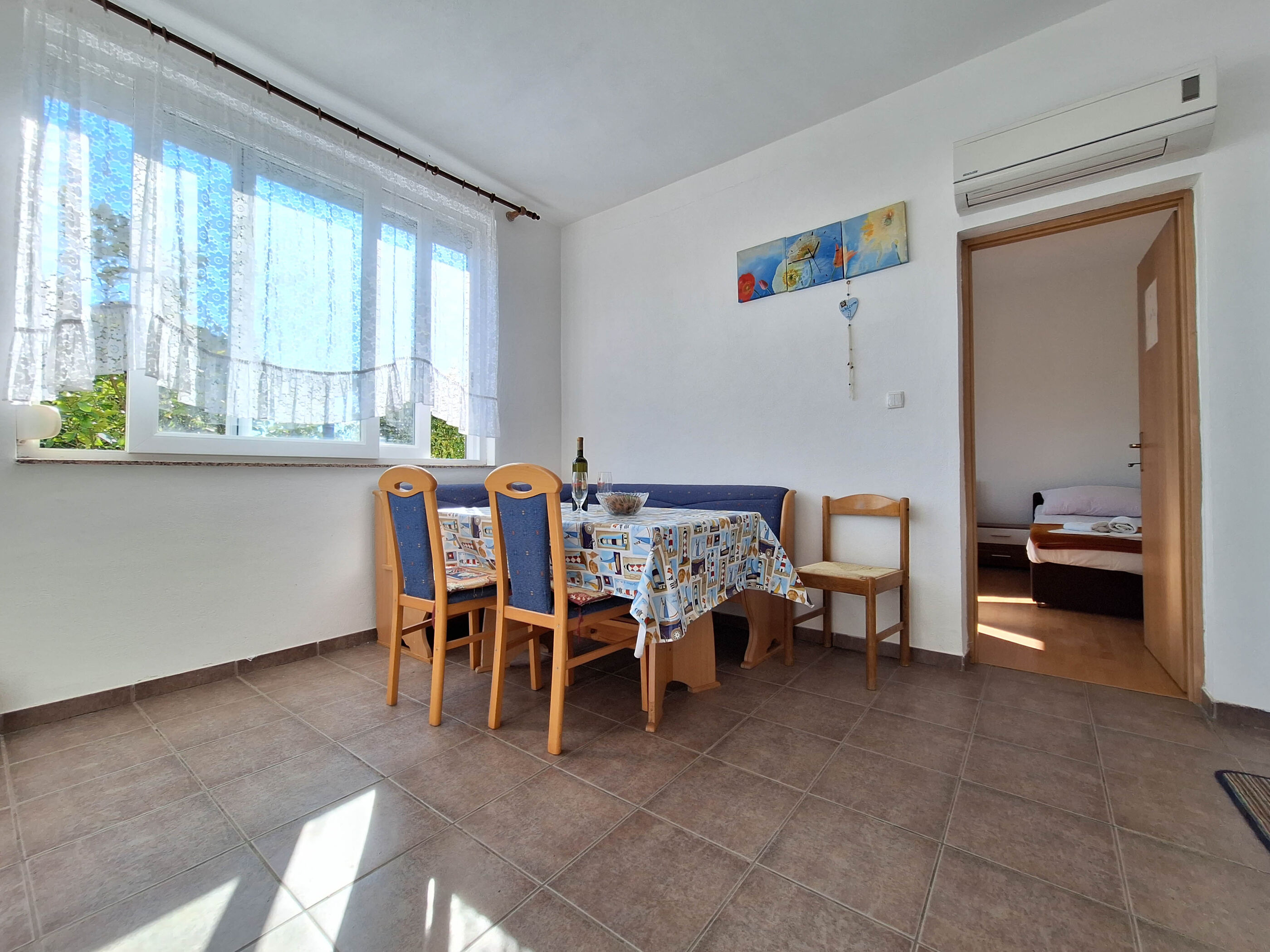 Apartments Mirko R 69281-A3