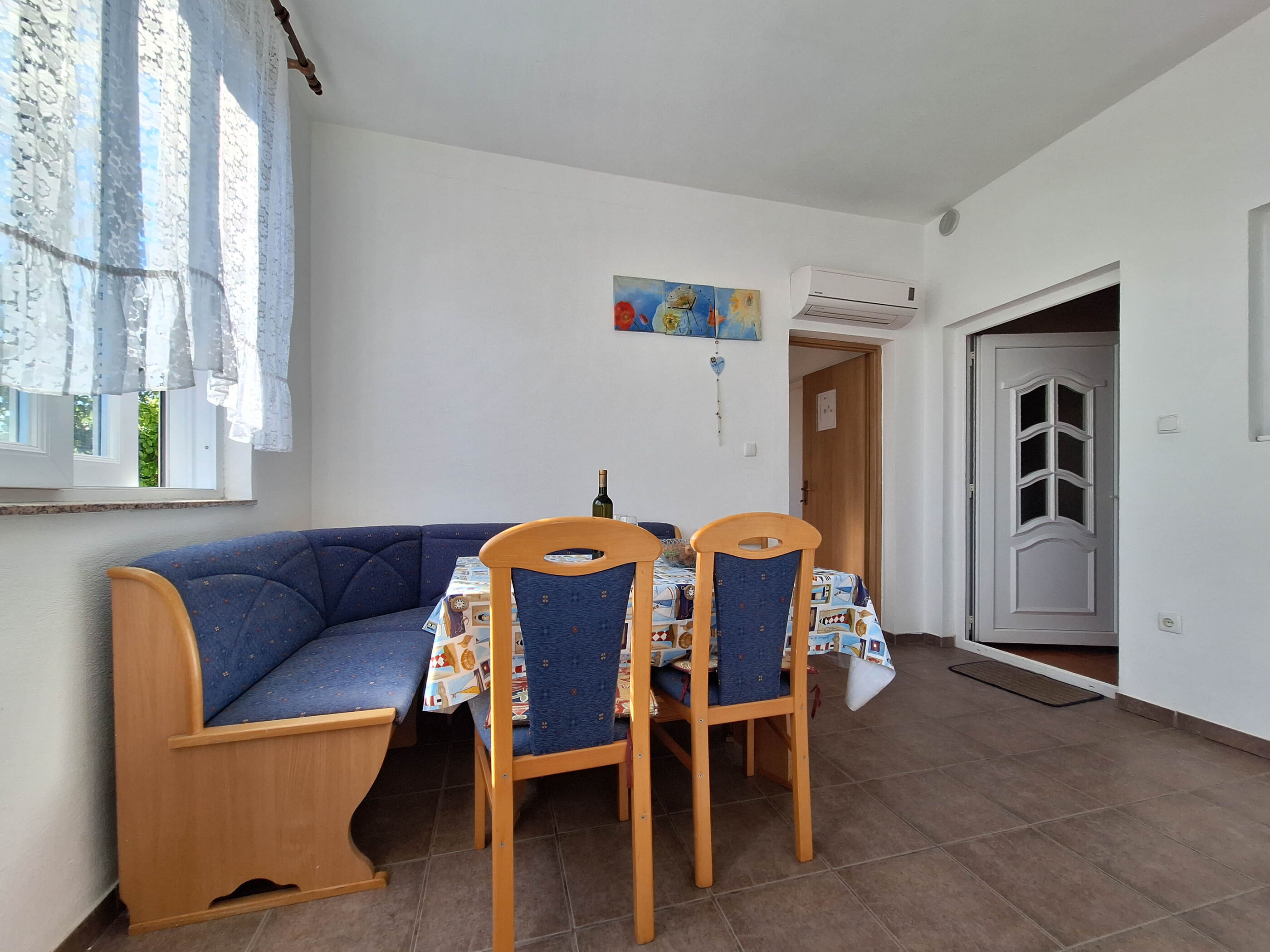 Apartments Mirko R 69281-A3