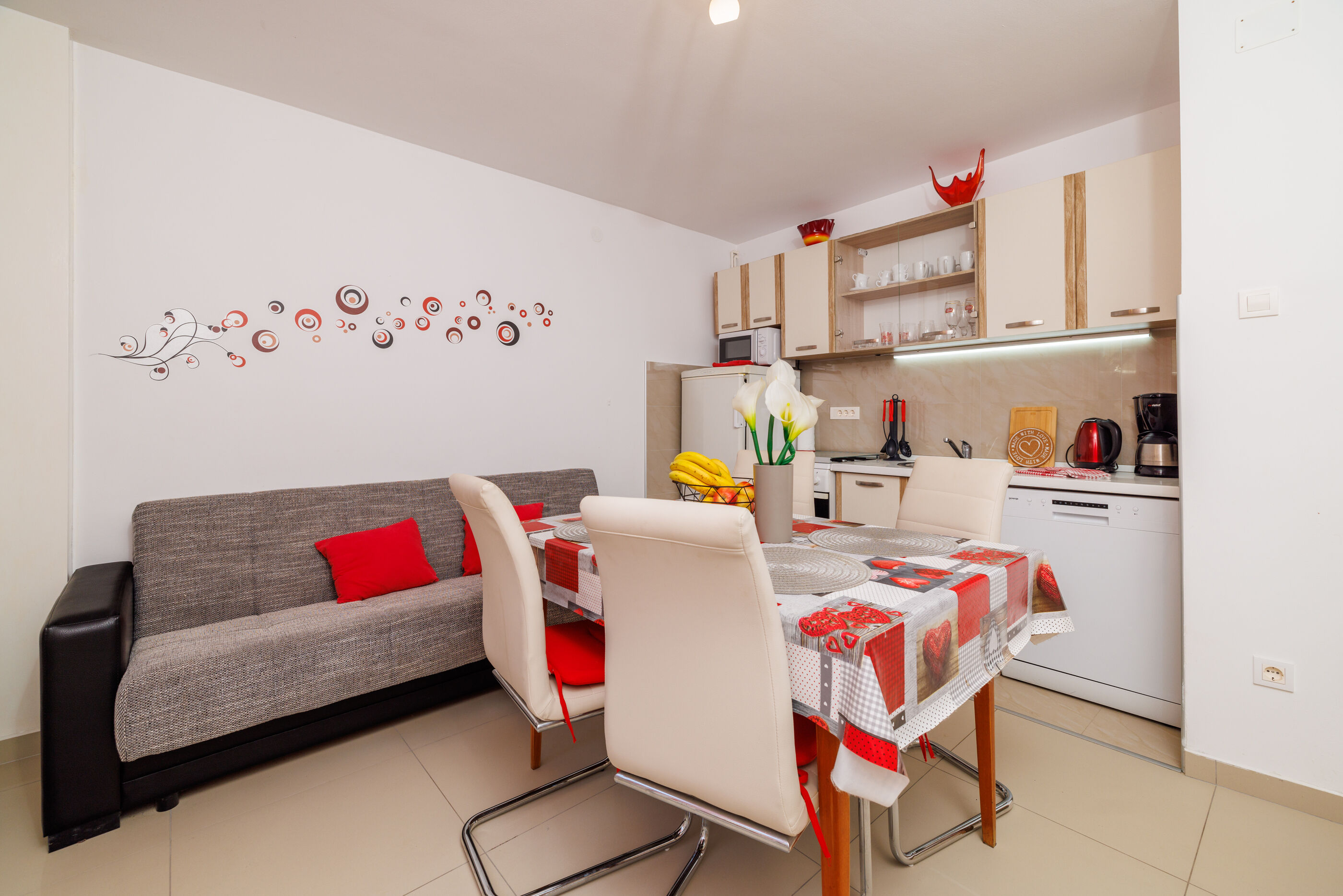 Apartments Mira 90871-A3