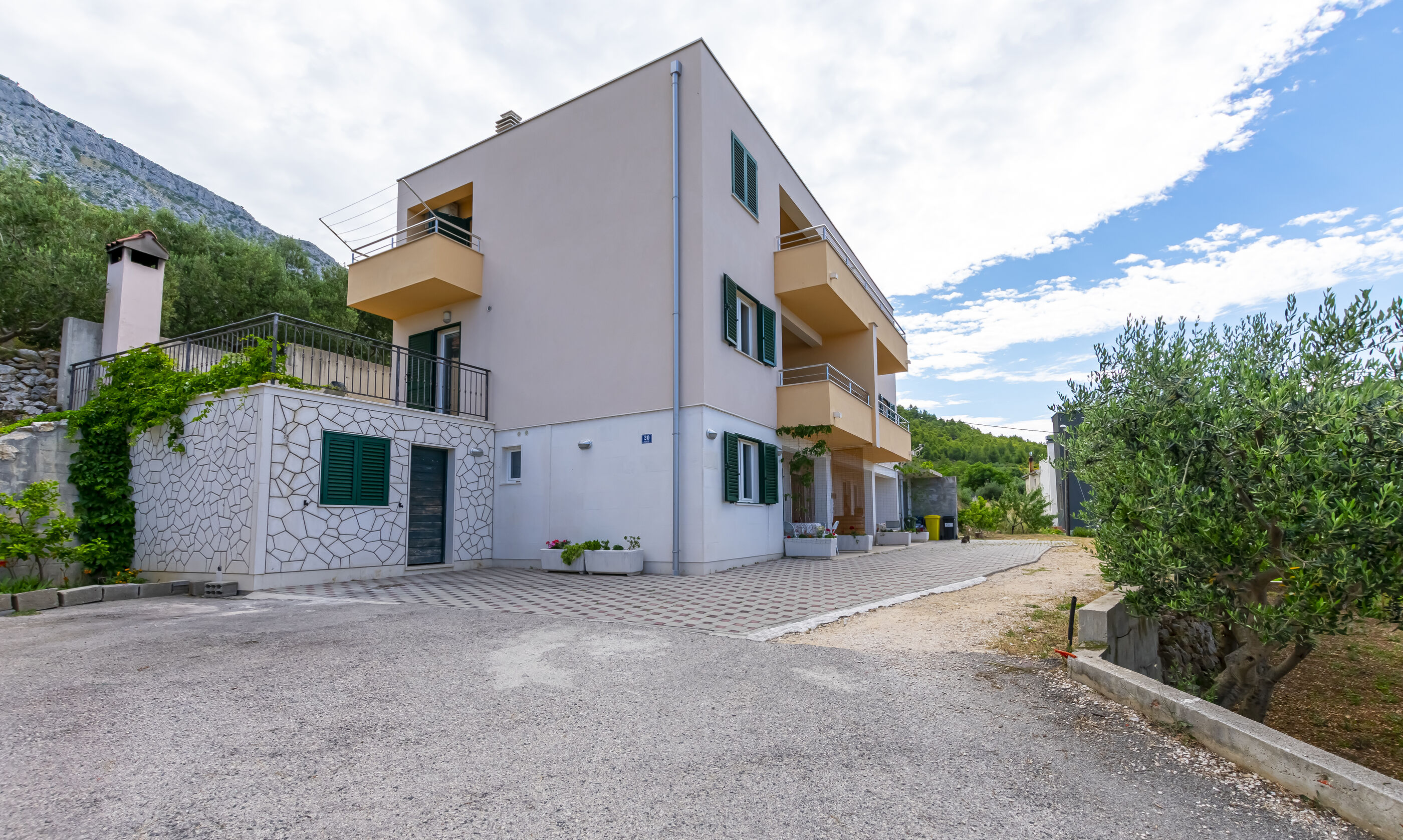 Apartments Rejo 52221-A2