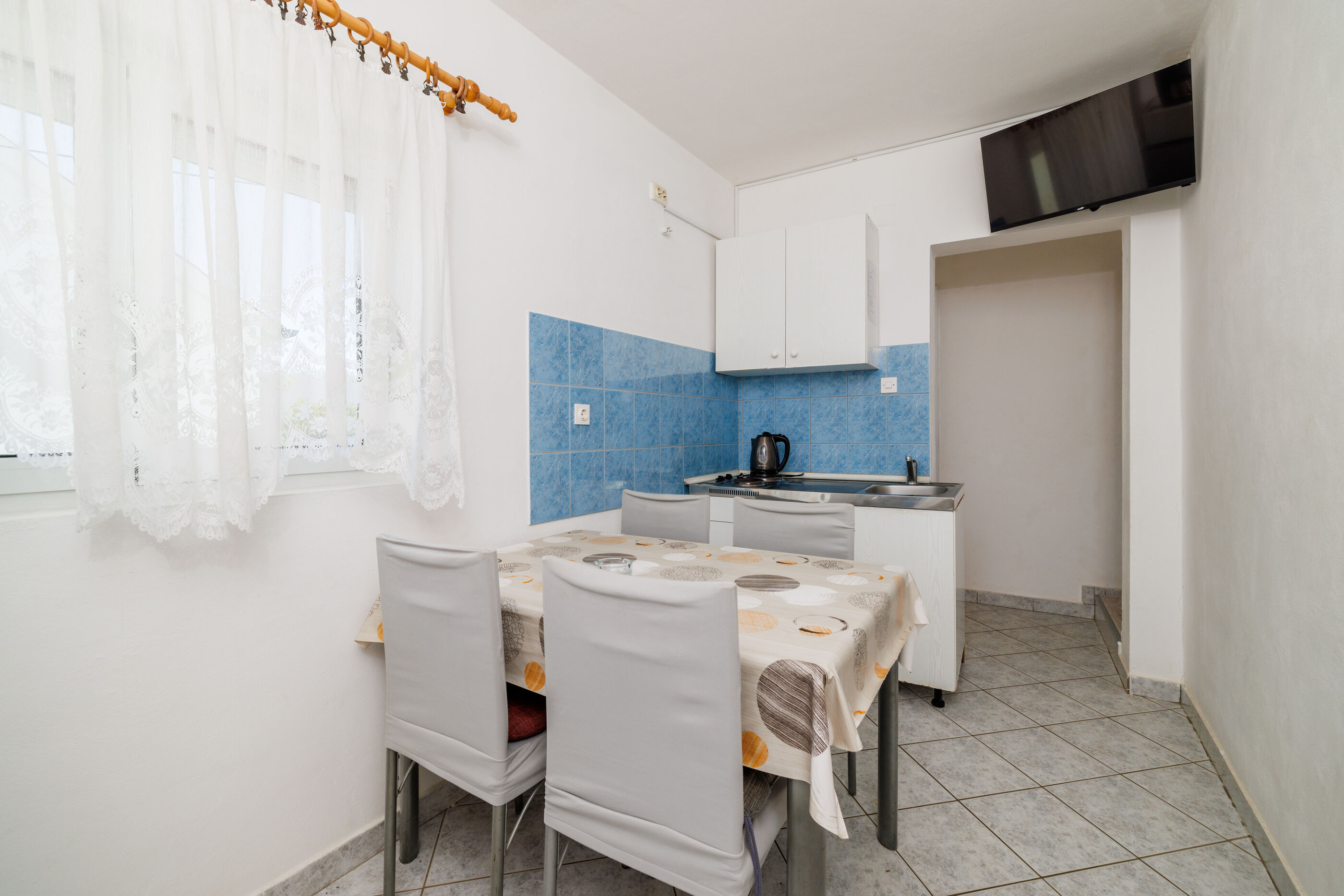Apartments Ivan 86581-A1