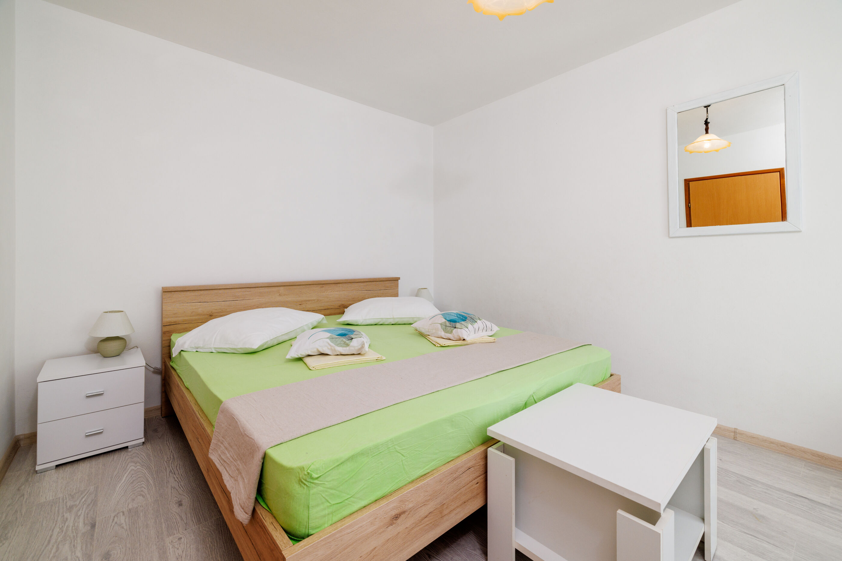 Apartments Ivan 86581-A1