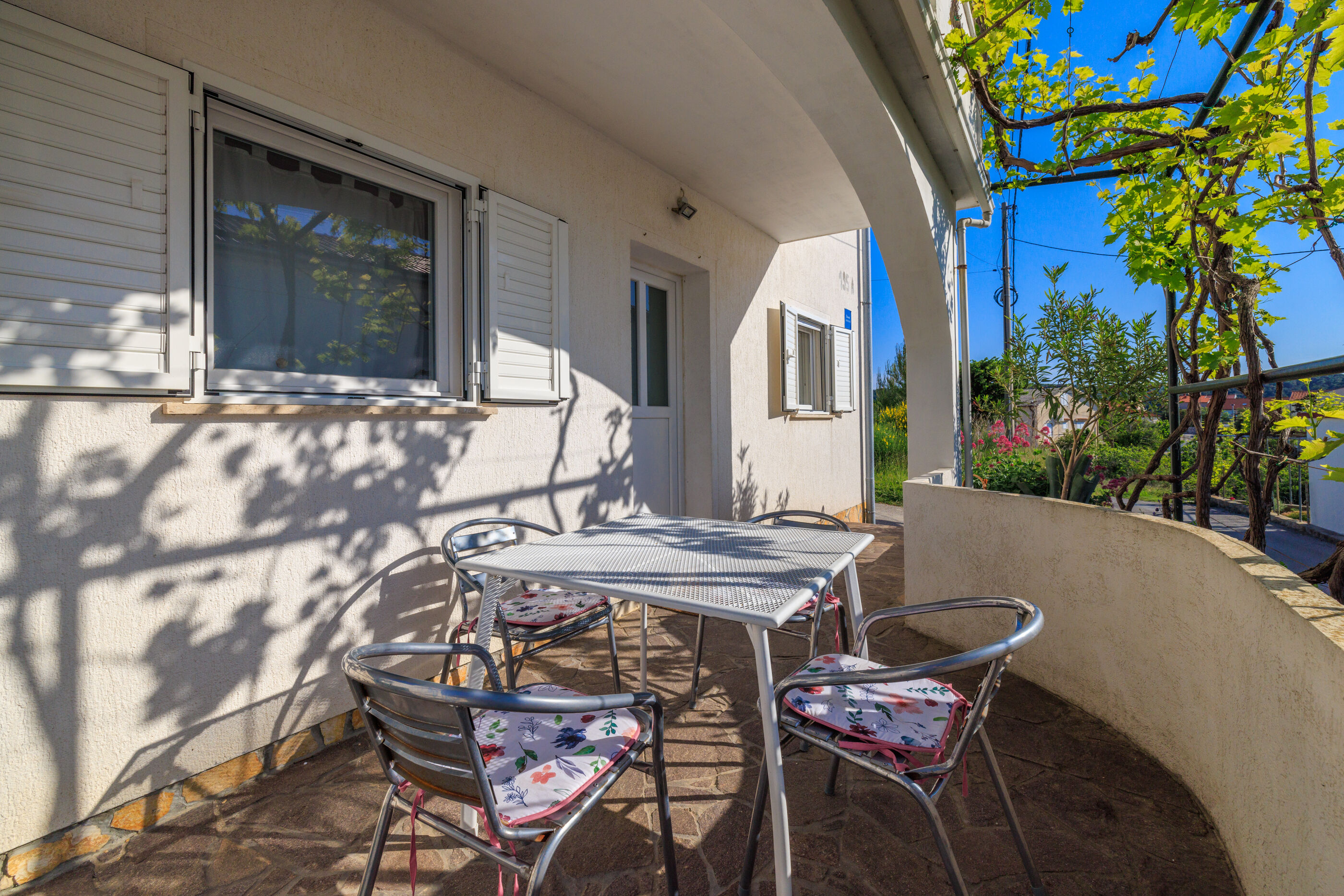 Apartments Slobodanka 86671-A1