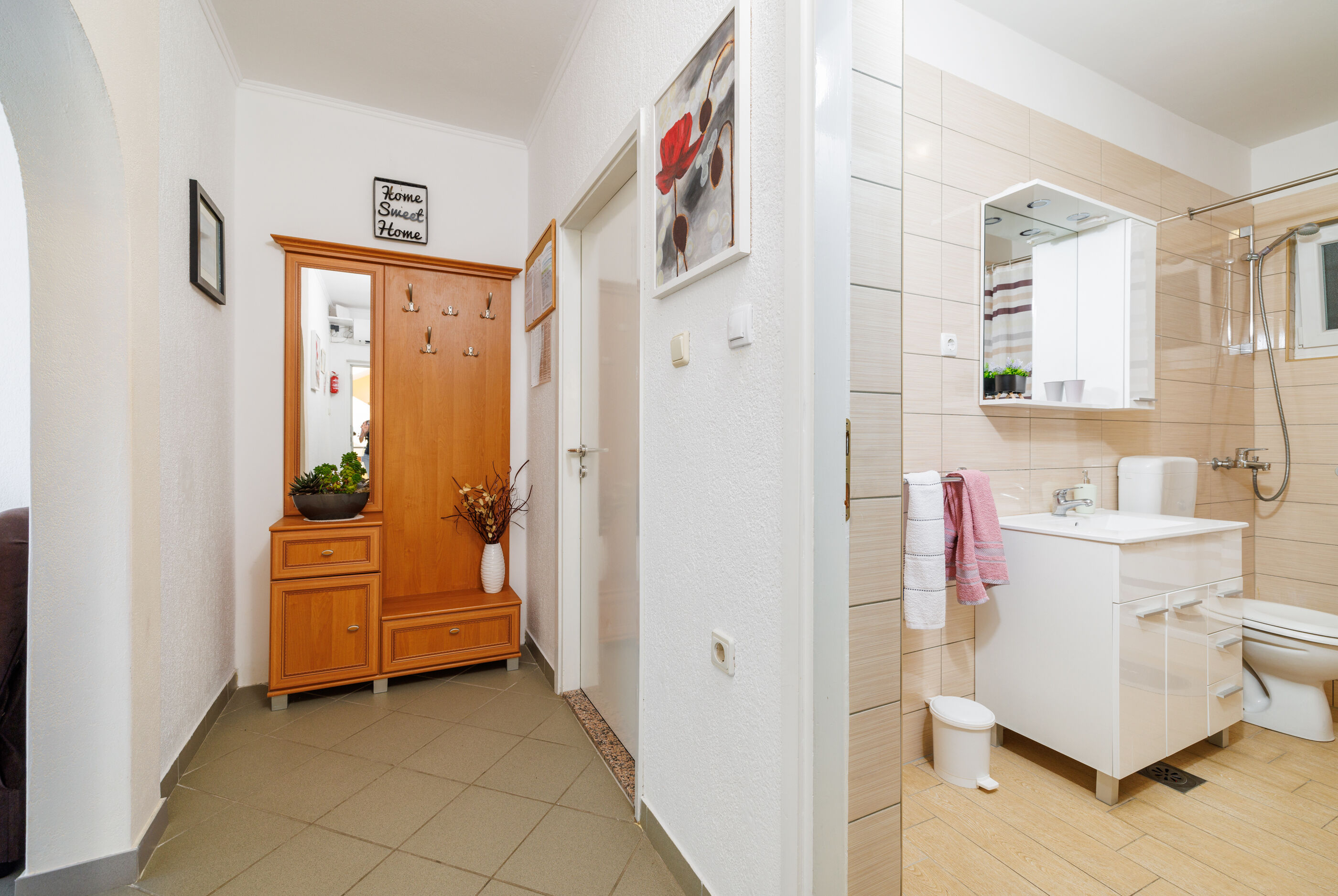 Apartments Danica 88001-A2