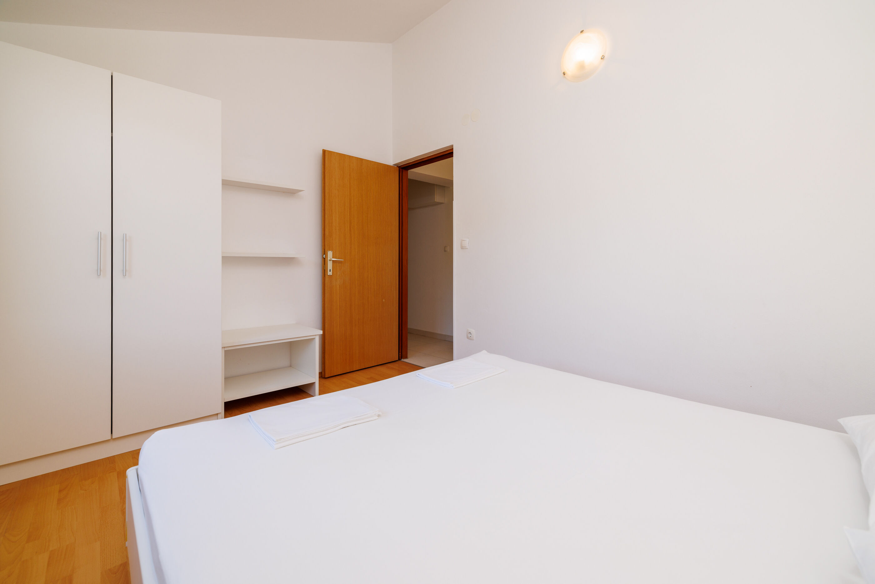 Apartments Biserka 65371-A3
