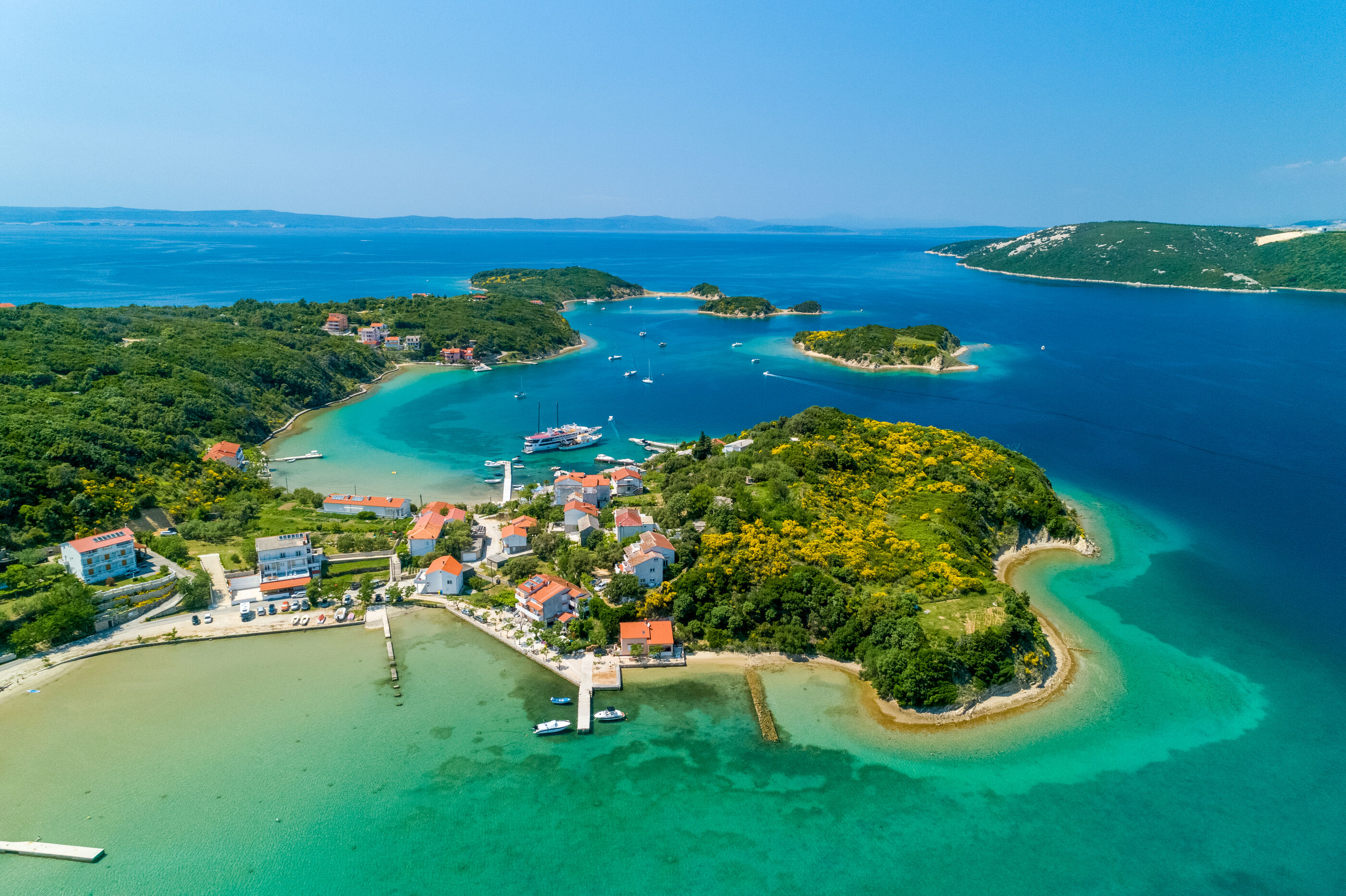 Photo of Apartments Darko by the sea