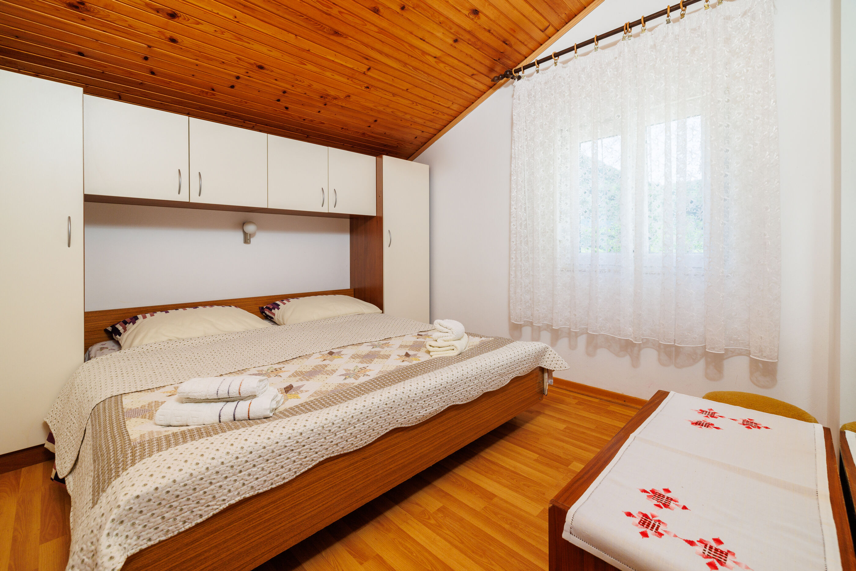 Apartments Nikolina J 98229-A2