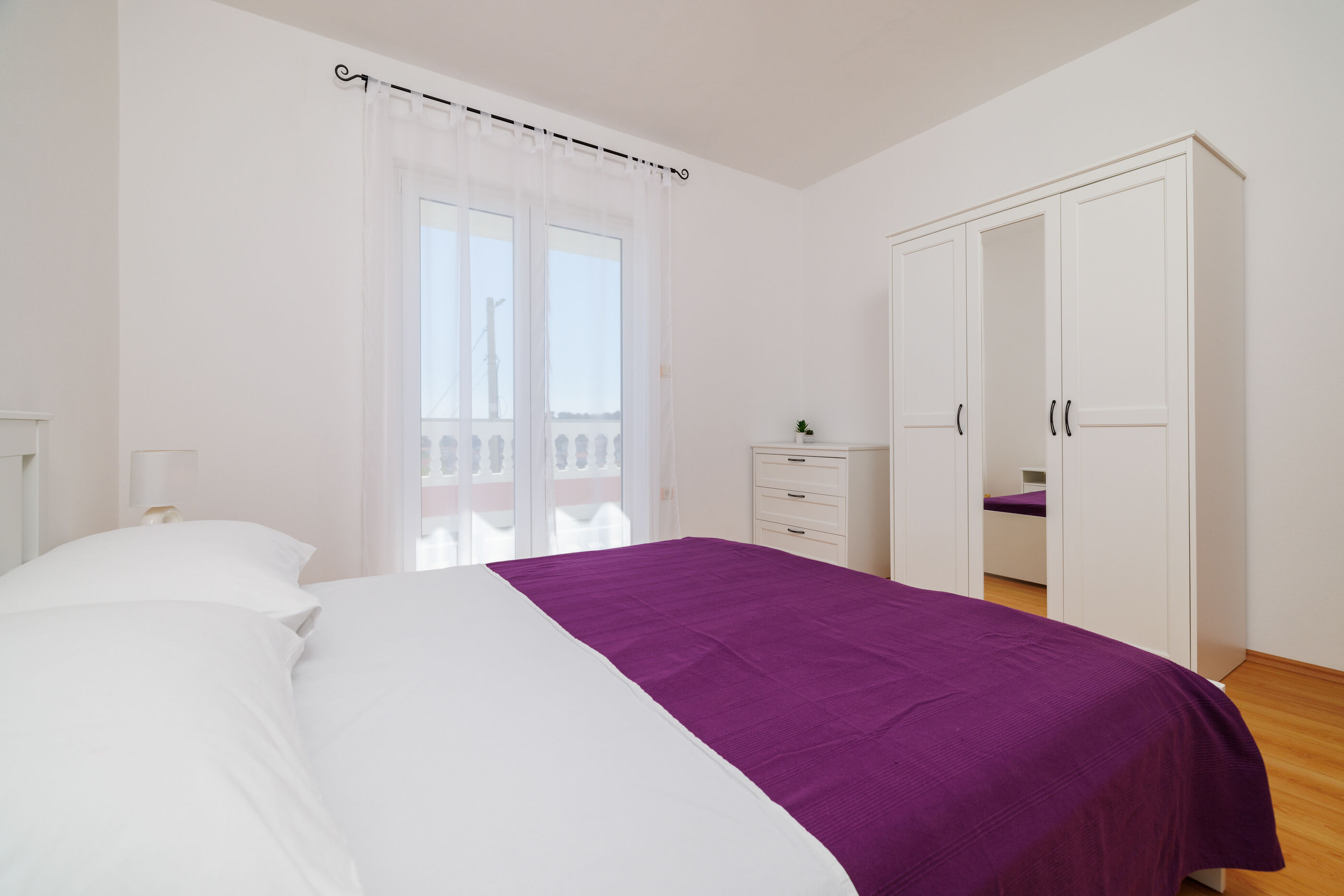 Apartments Mirta 91211-A1
