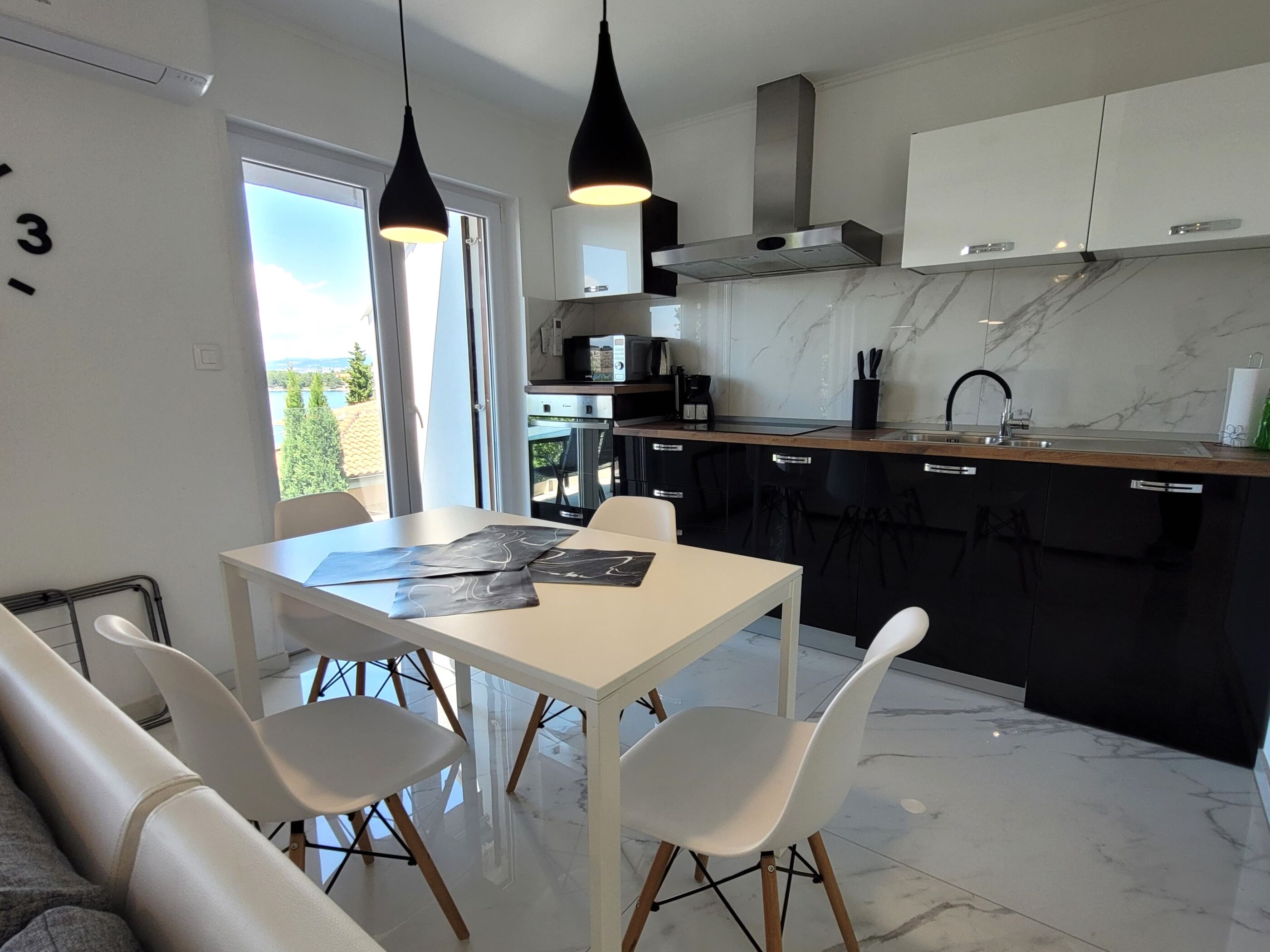 Apartments Carla 12287-A2