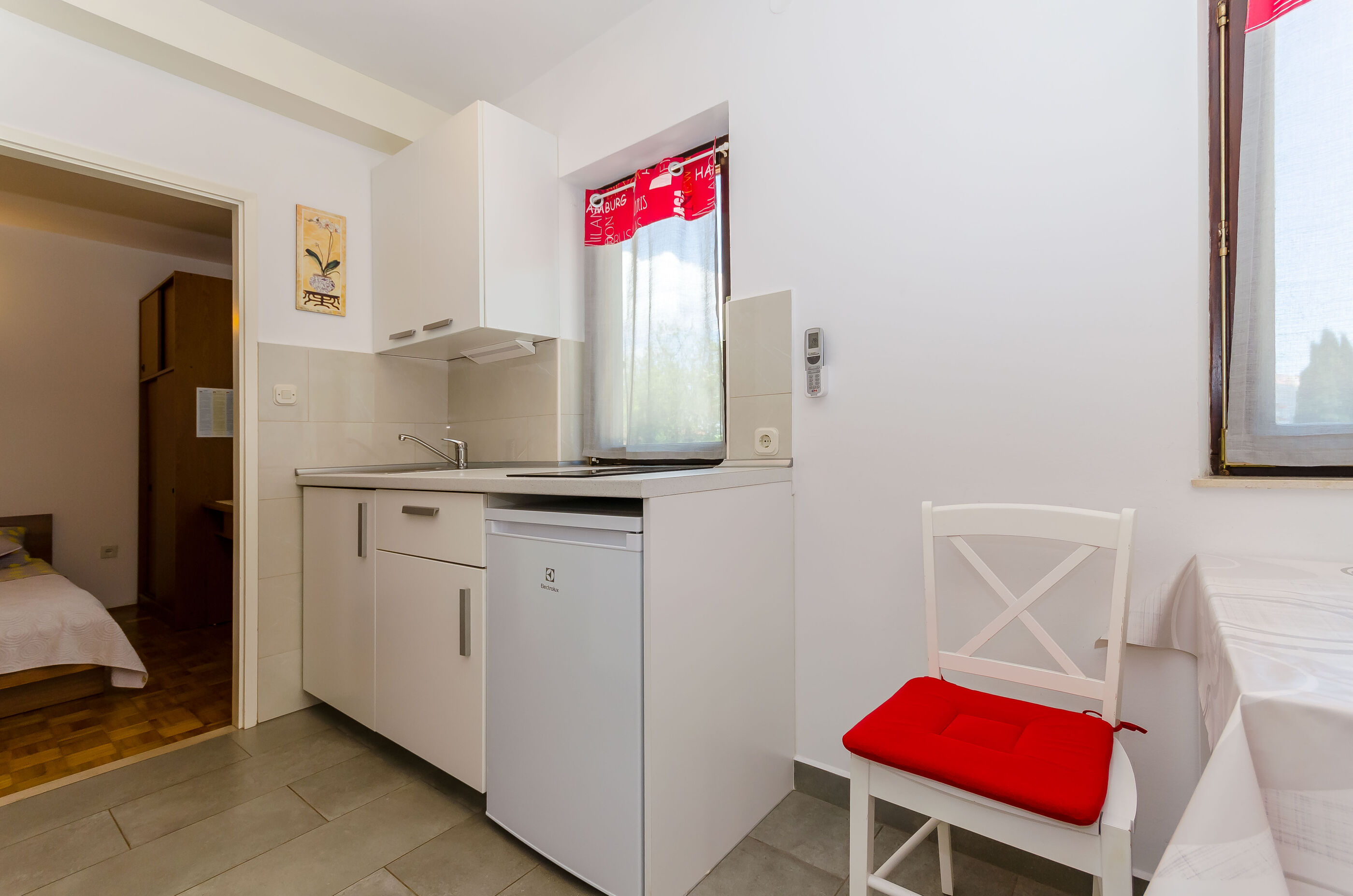 Apartments Pharos 20491-A3