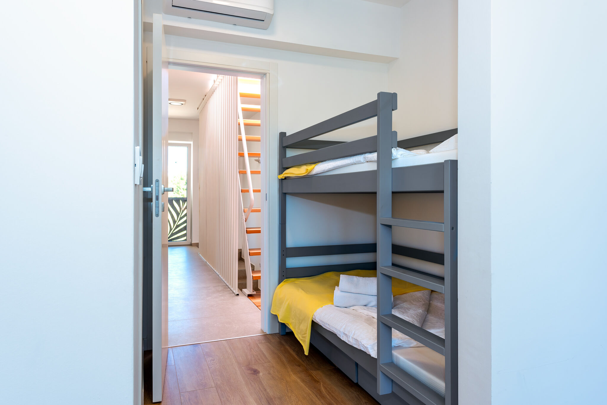 Villa Srima Beach house V0025-K1