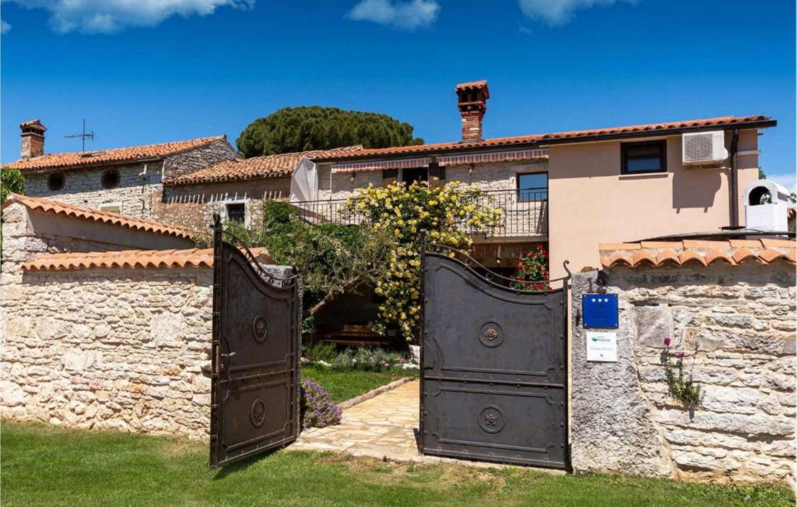 House Casa Paola 113321-K1