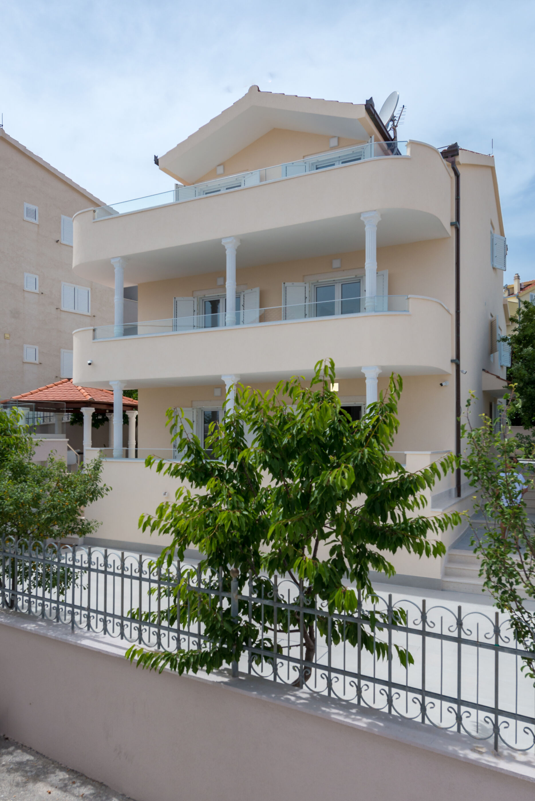 Apartments Ivan 113241-A2