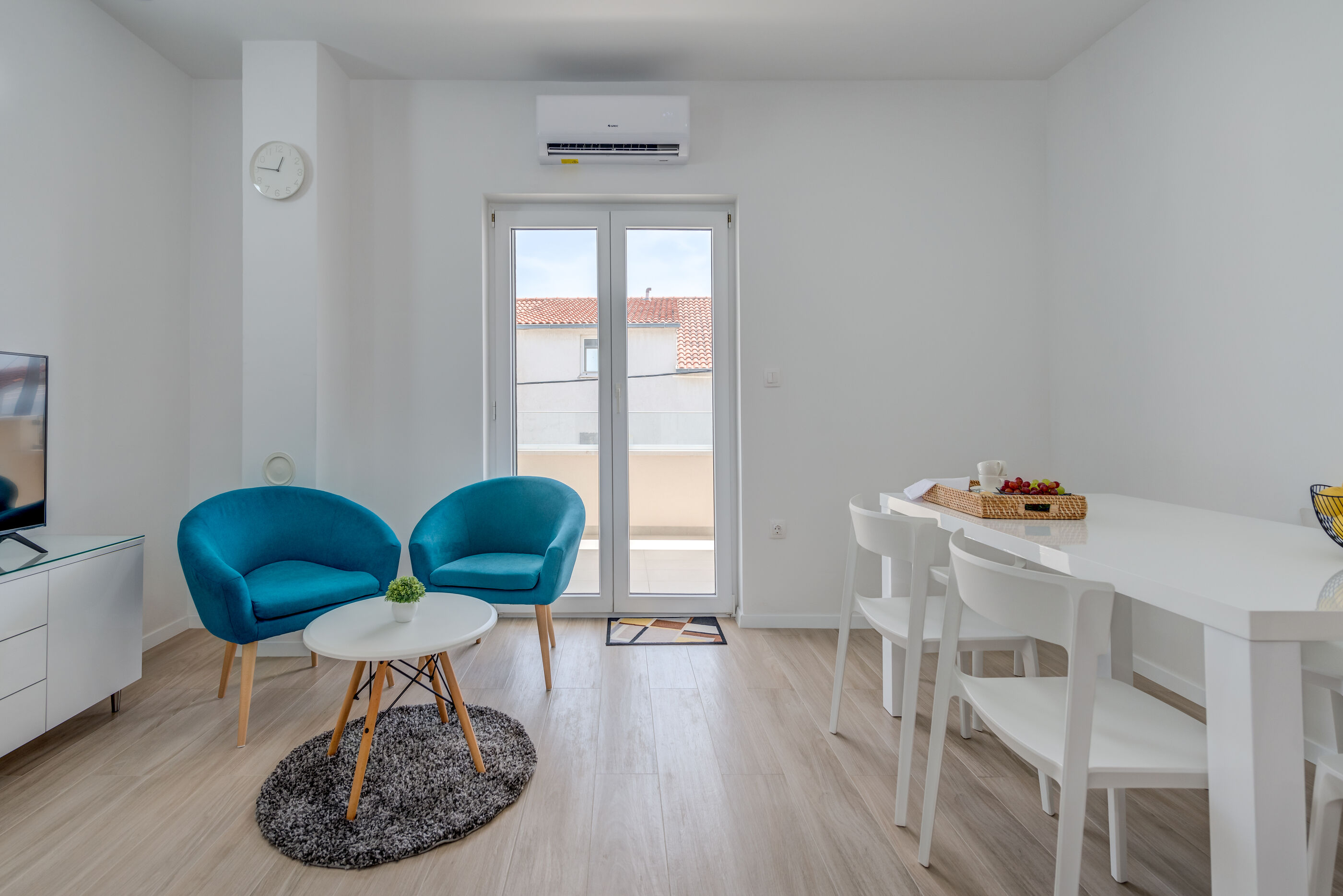 Apartments Ivan 113241-A1