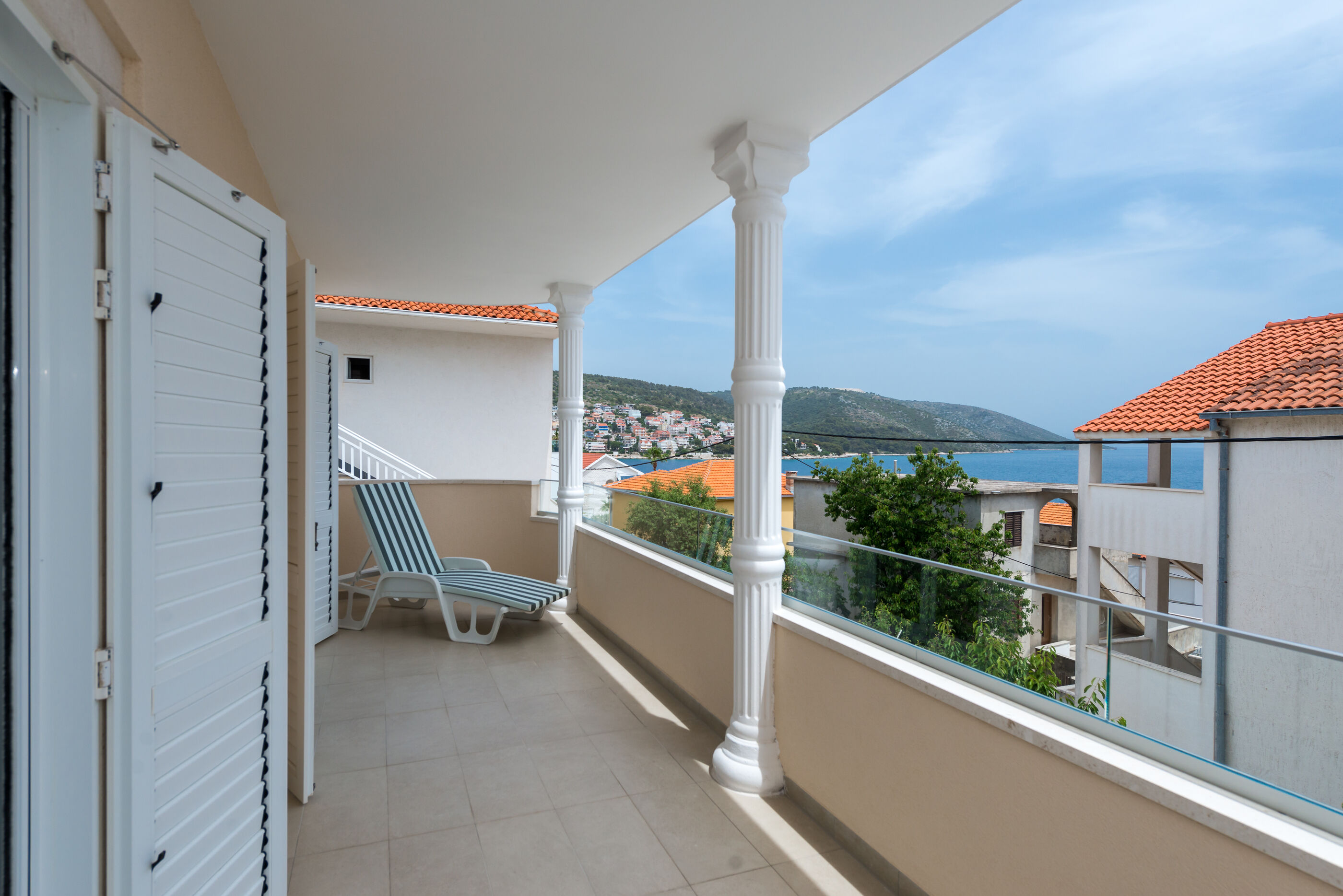 Apartments Ivan 113241-A1