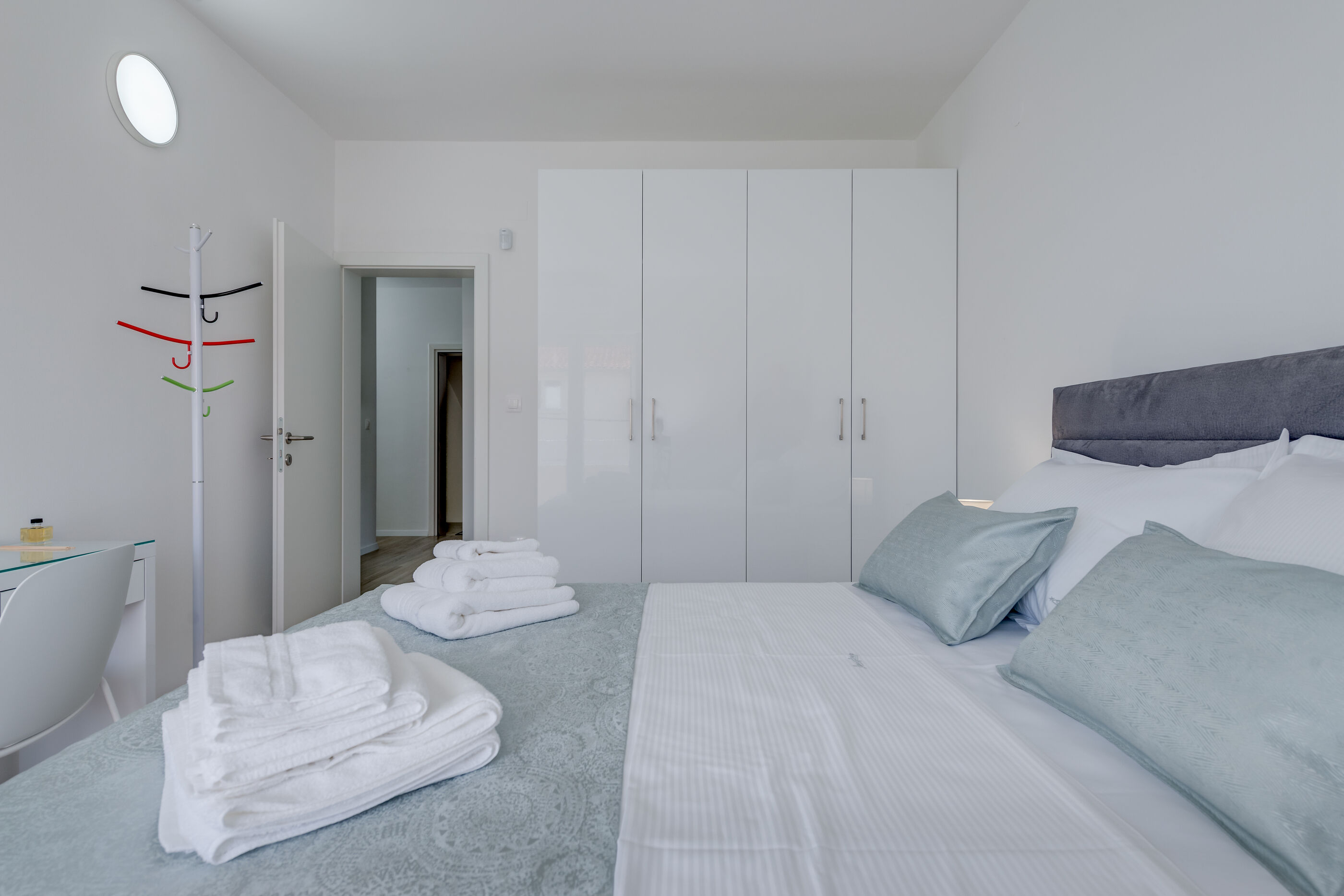 Apartments Ivan 113241-A1