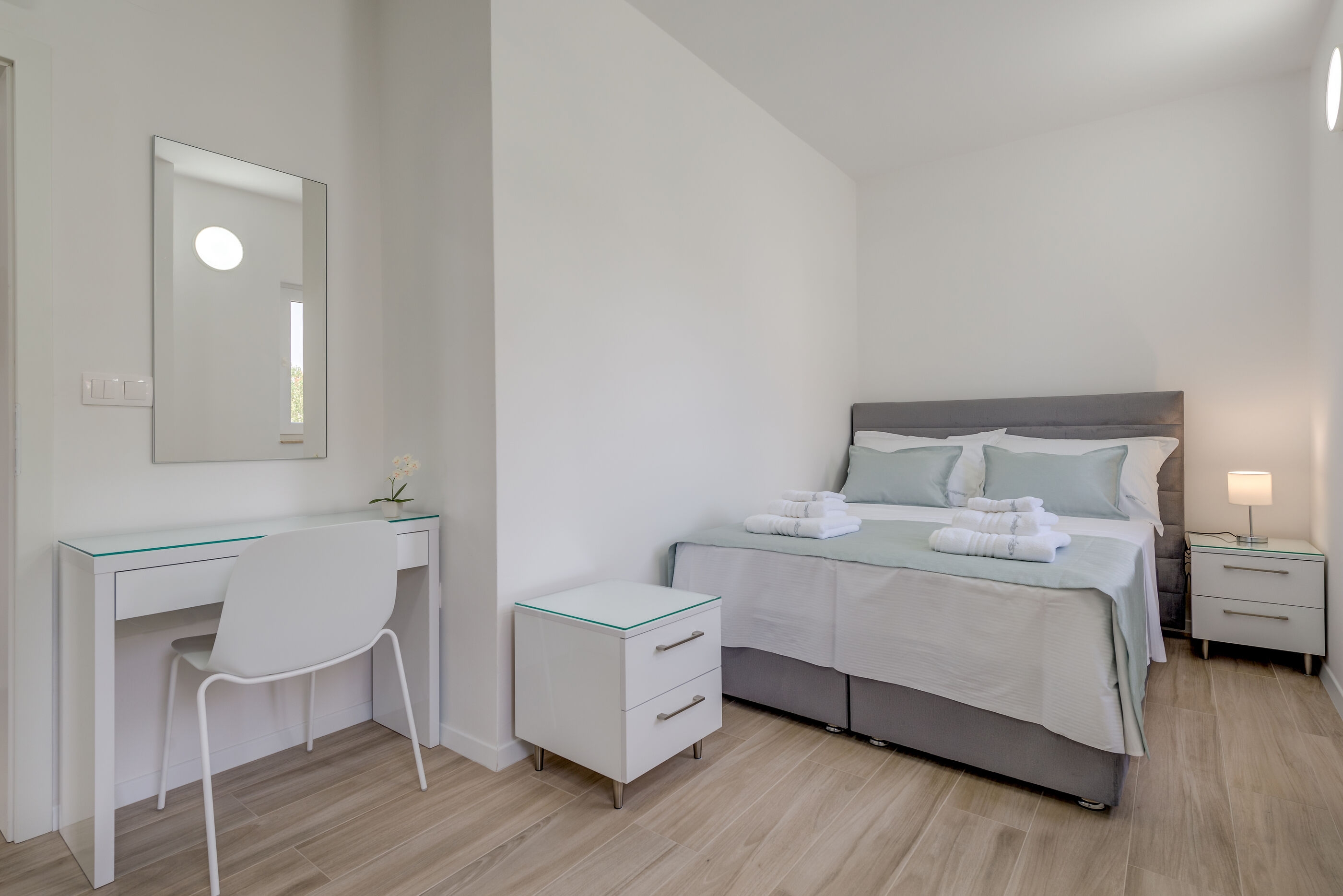 Apartments Ivan 113241-A1