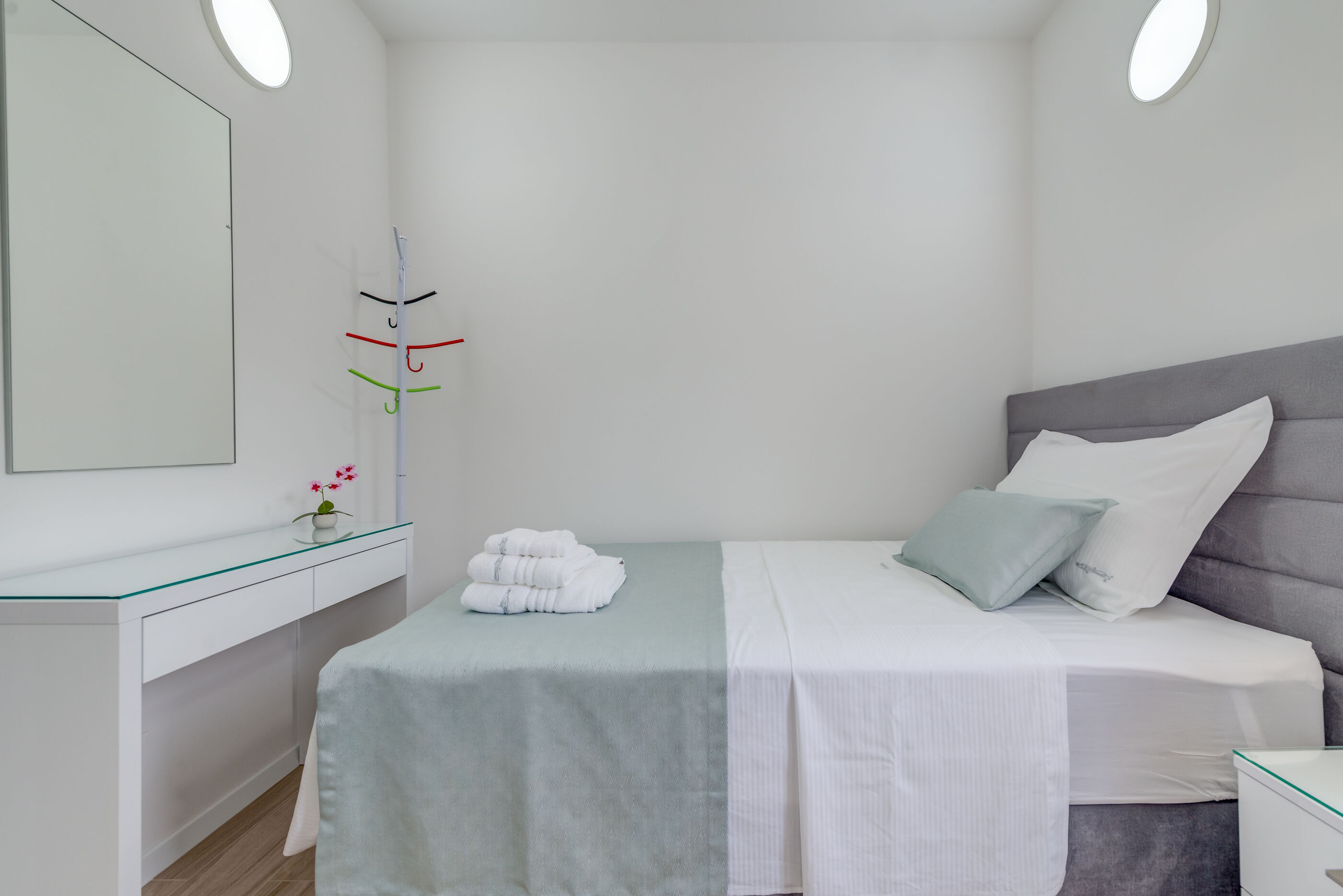 Apartments Ivan 113241-A1