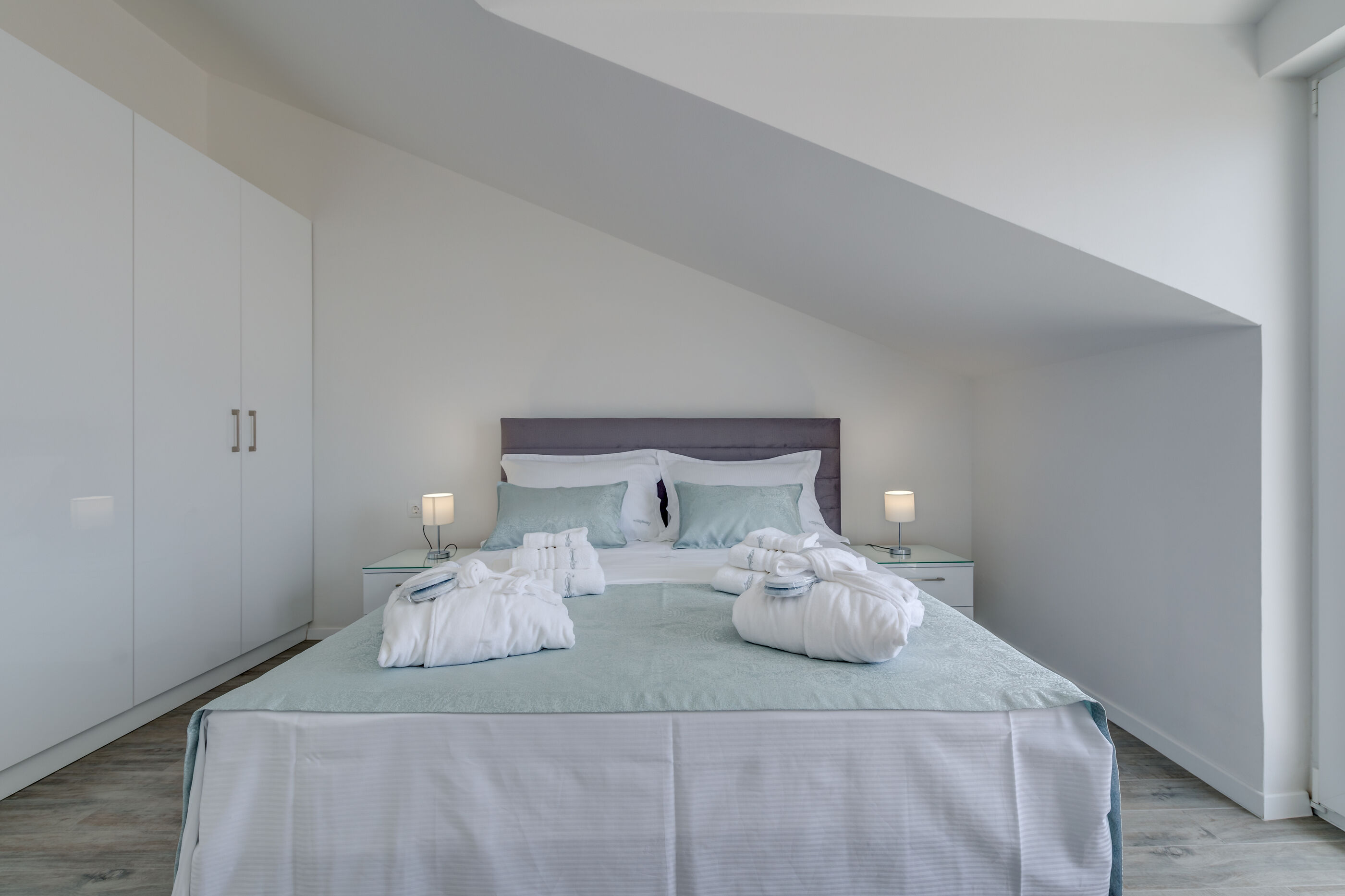 Apartments Ivan 113241-A2