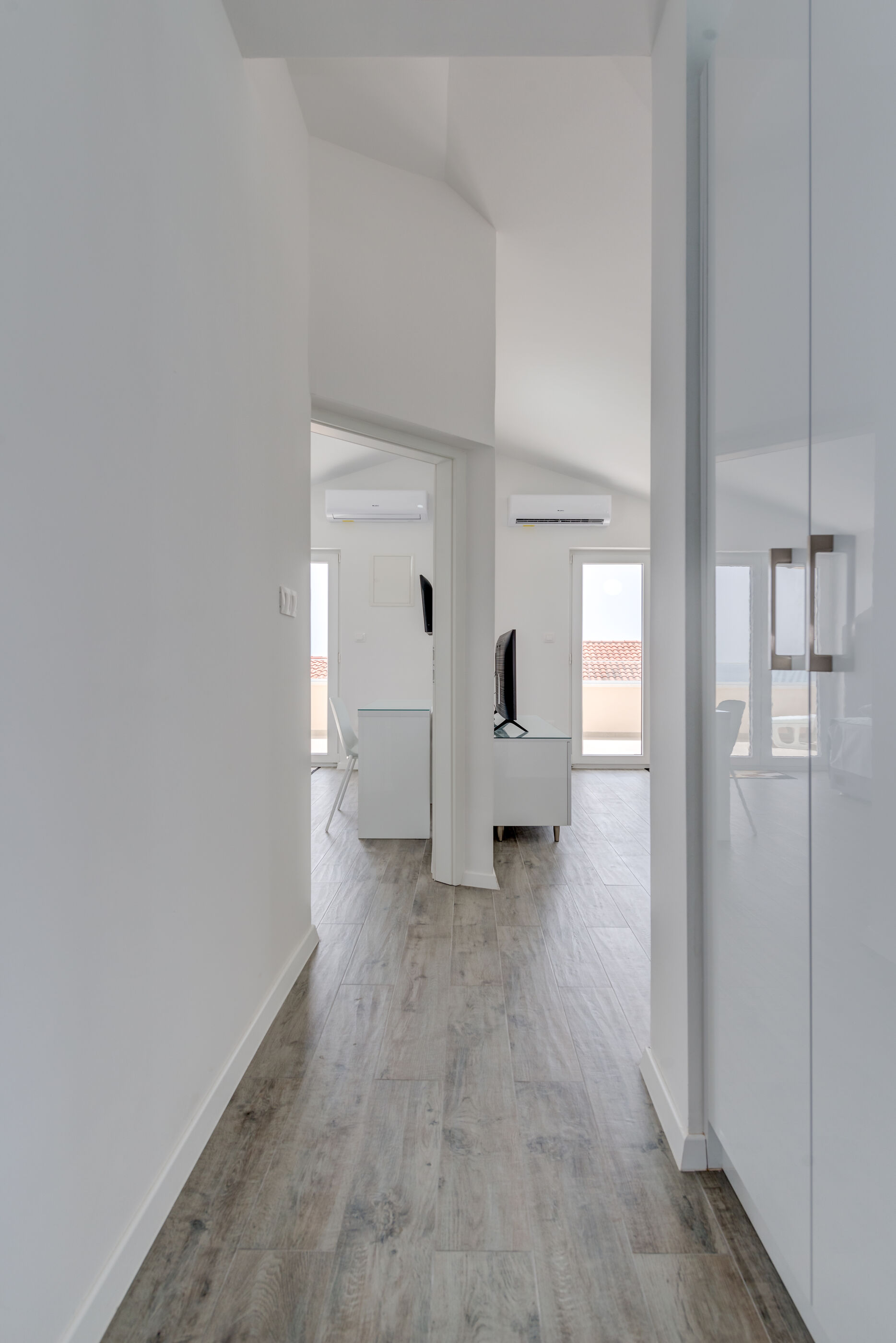 Apartments Ivan 113241-A2