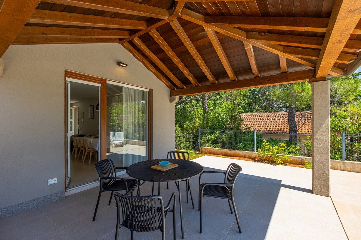 Villa Fratello 74283-K1