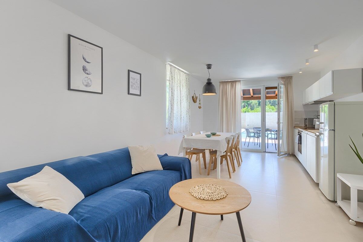 Villa Fratello 74283-K1
