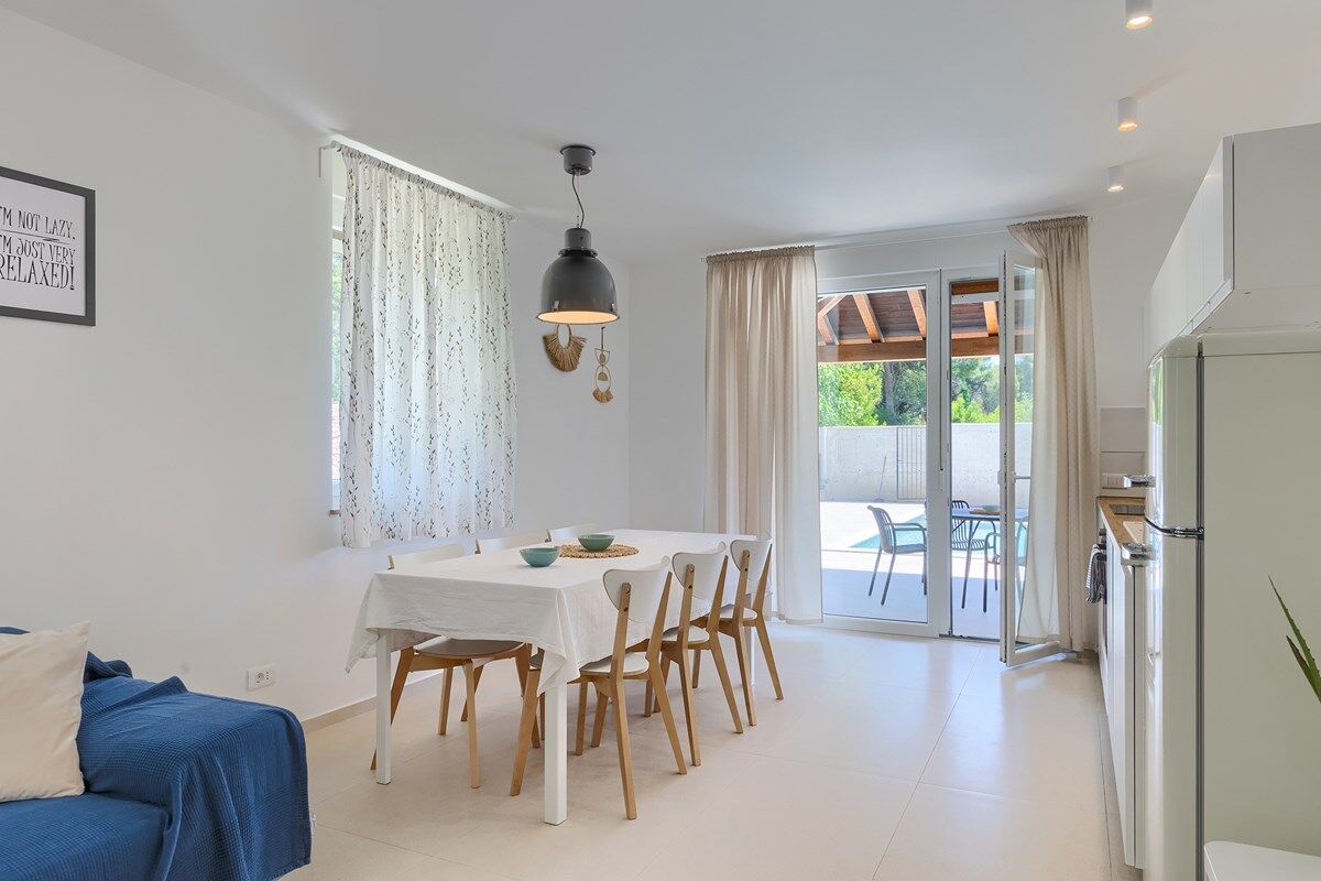 Villa Fratello 74283-K1