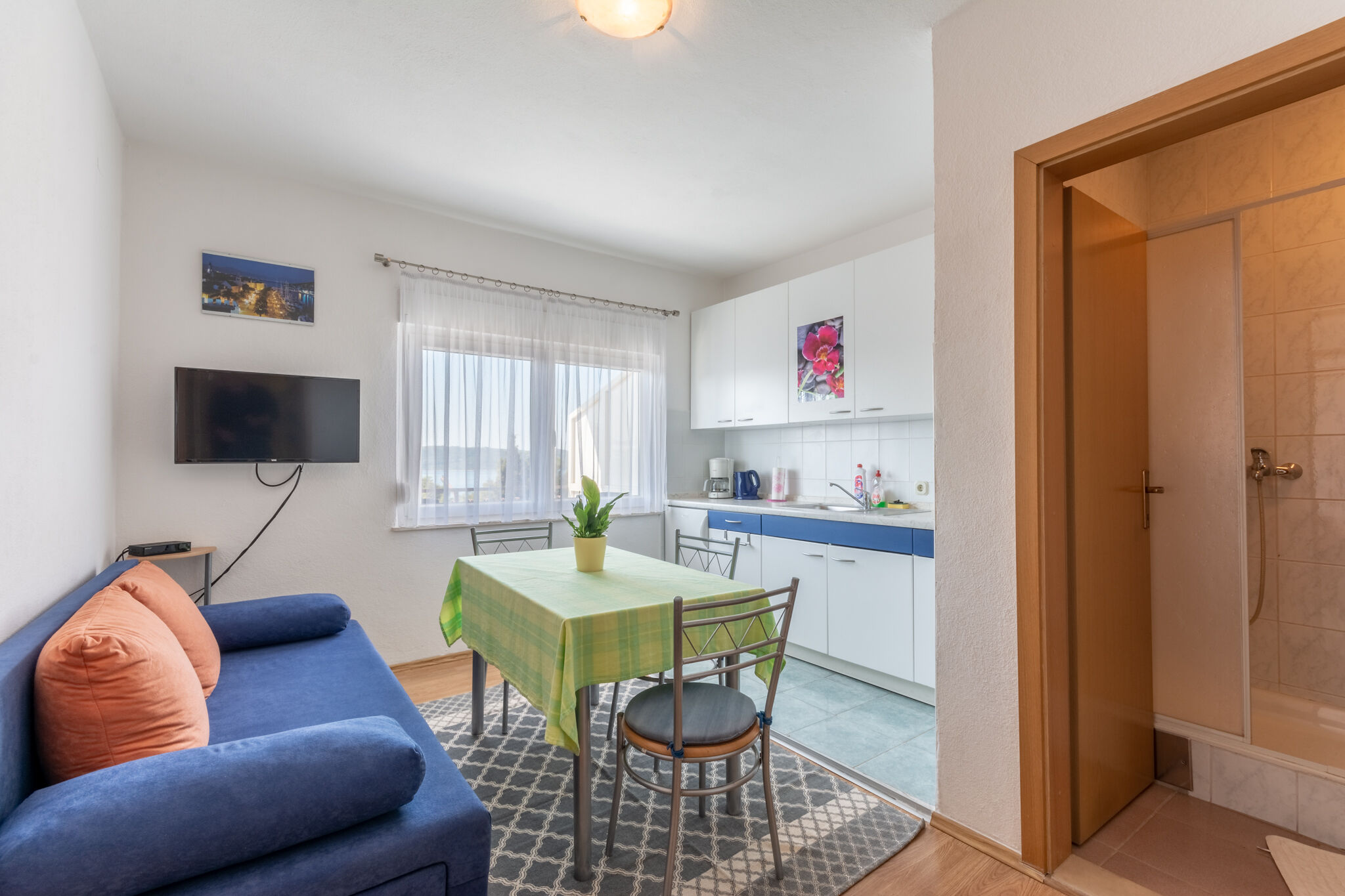 Apartments Mirjana 113351-A2